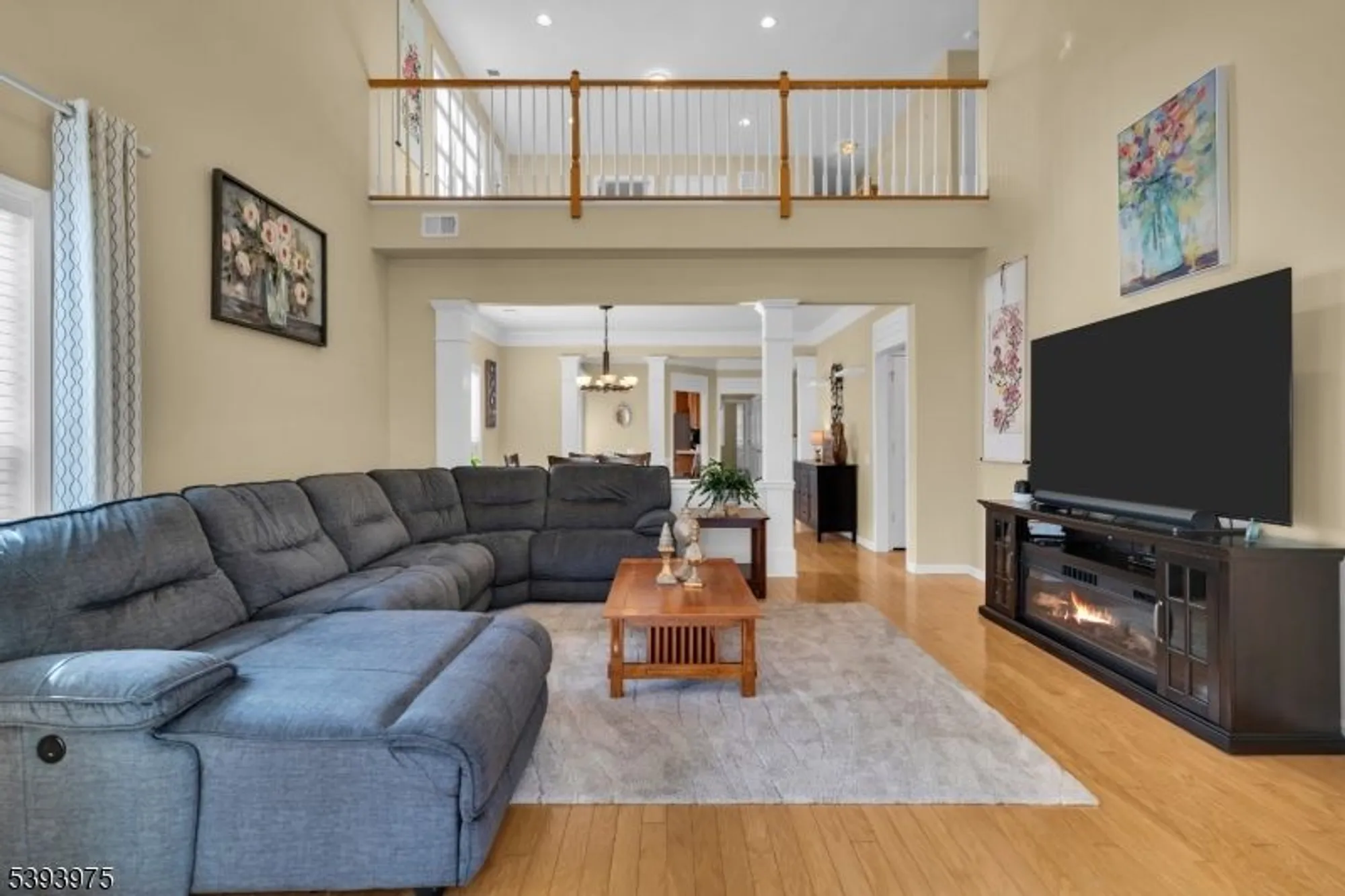 Property Slideshow image 13 of 50 | 236 knollcrest ct, Somerset, NJ, 08873