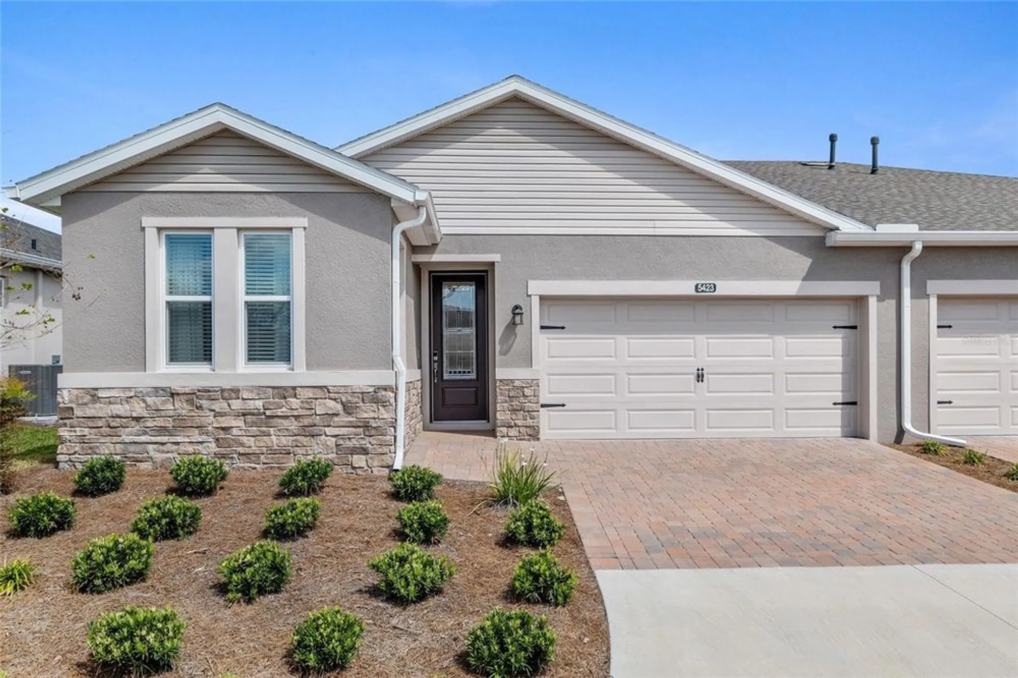 Property Slideshow image 1 of 37 | 5423 nw 33rd pl, Ocala, FL, 34482