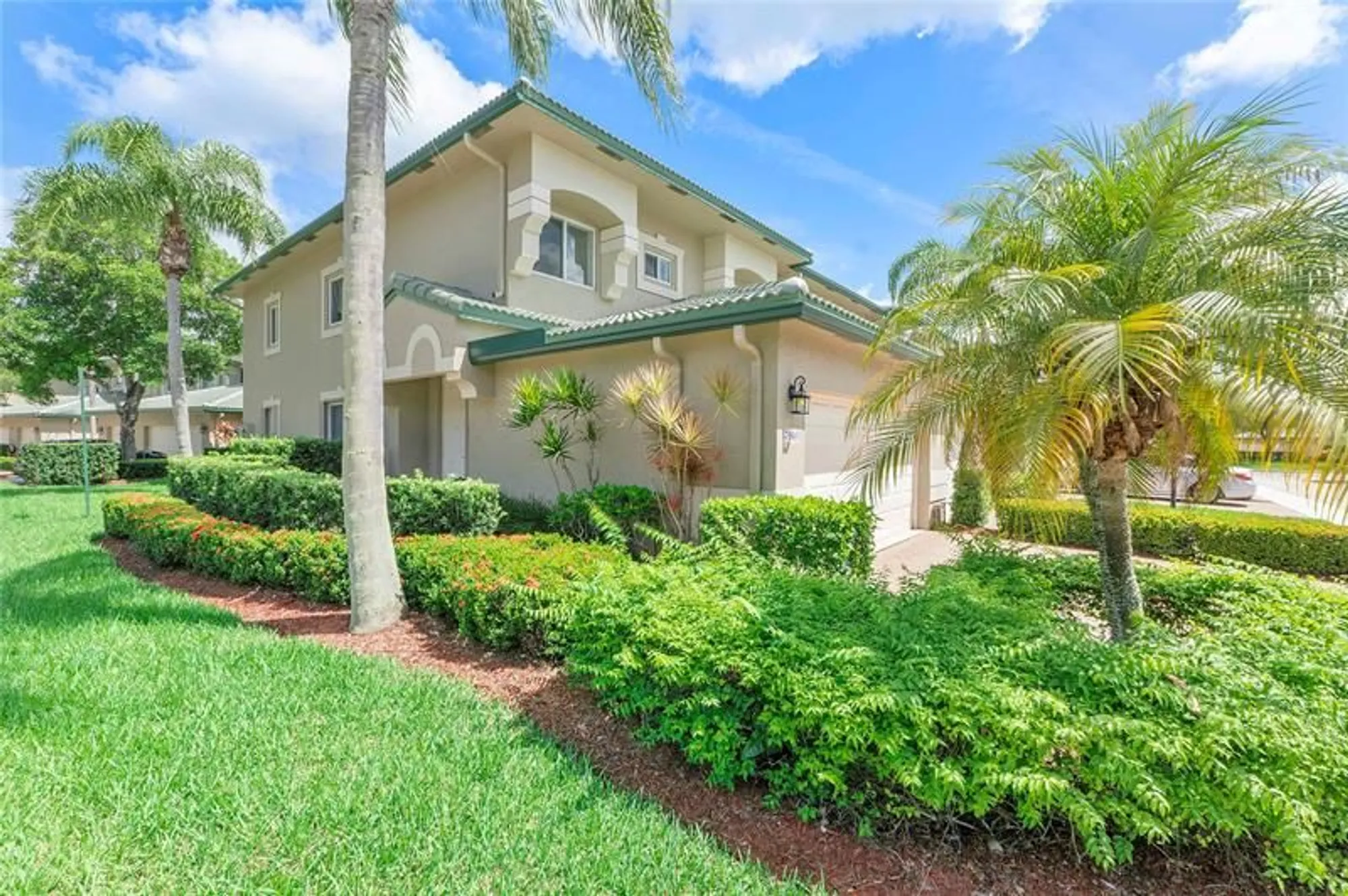 Property Slideshow image 34 of 36 | 7940 exeter cir 201, Tamarac, FL, 33321