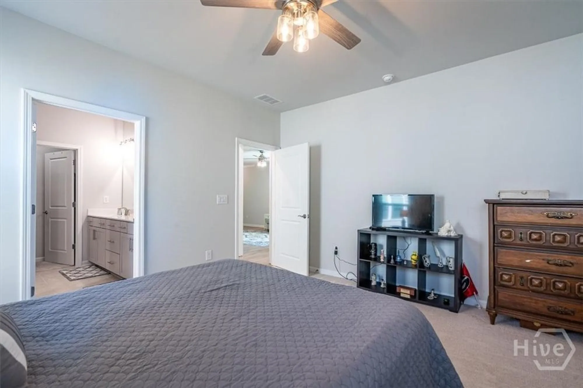 Property Slideshow image 12 of 56 | 1260 starboard way, Greensboro, GA, 30642