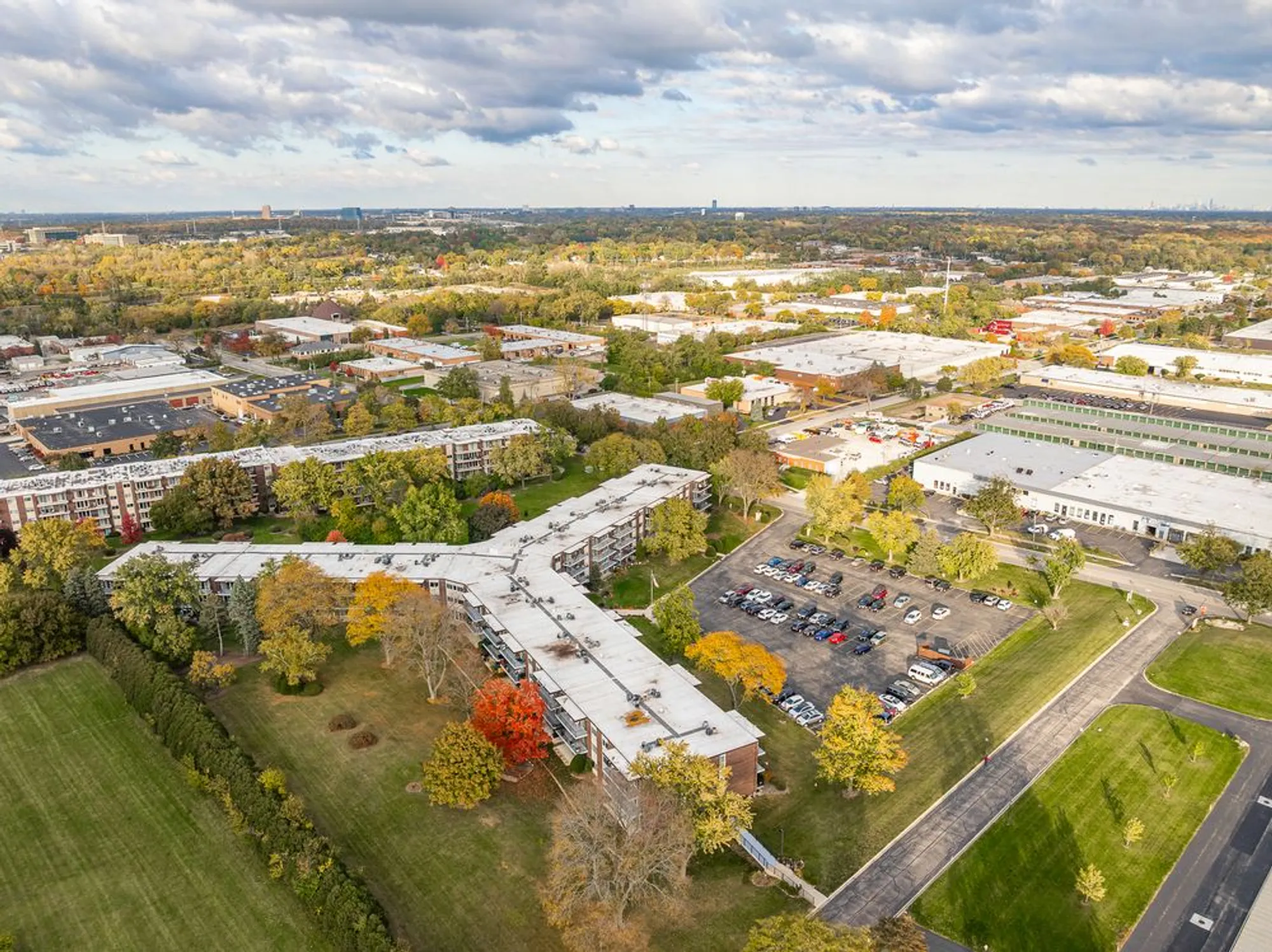 Property Slideshow image 24 of 25 | 5540 walnut ave apt 33a, Downers Grove, IL, 60515