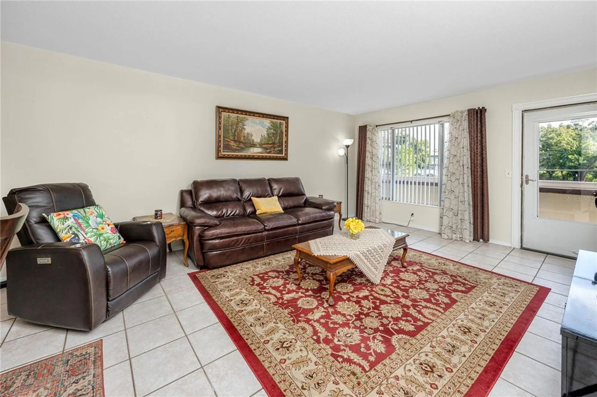 Property Slideshow image 8 of 42 | 2463 brazilia dr apt 39, Clearwater, FL, 33763