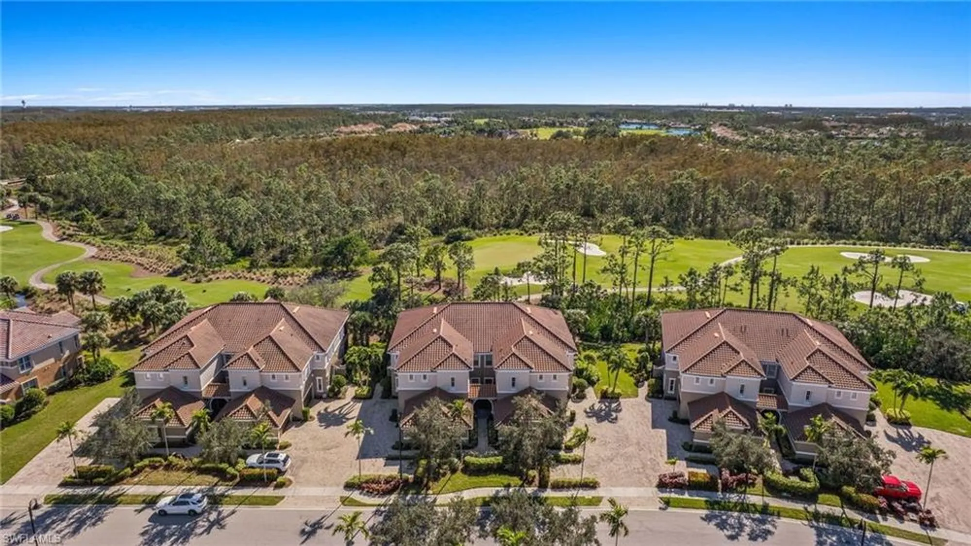 Property Slideshow image 32 of 50 | 10351 glastonbury cir 102, Fort Myers, FL, 33913