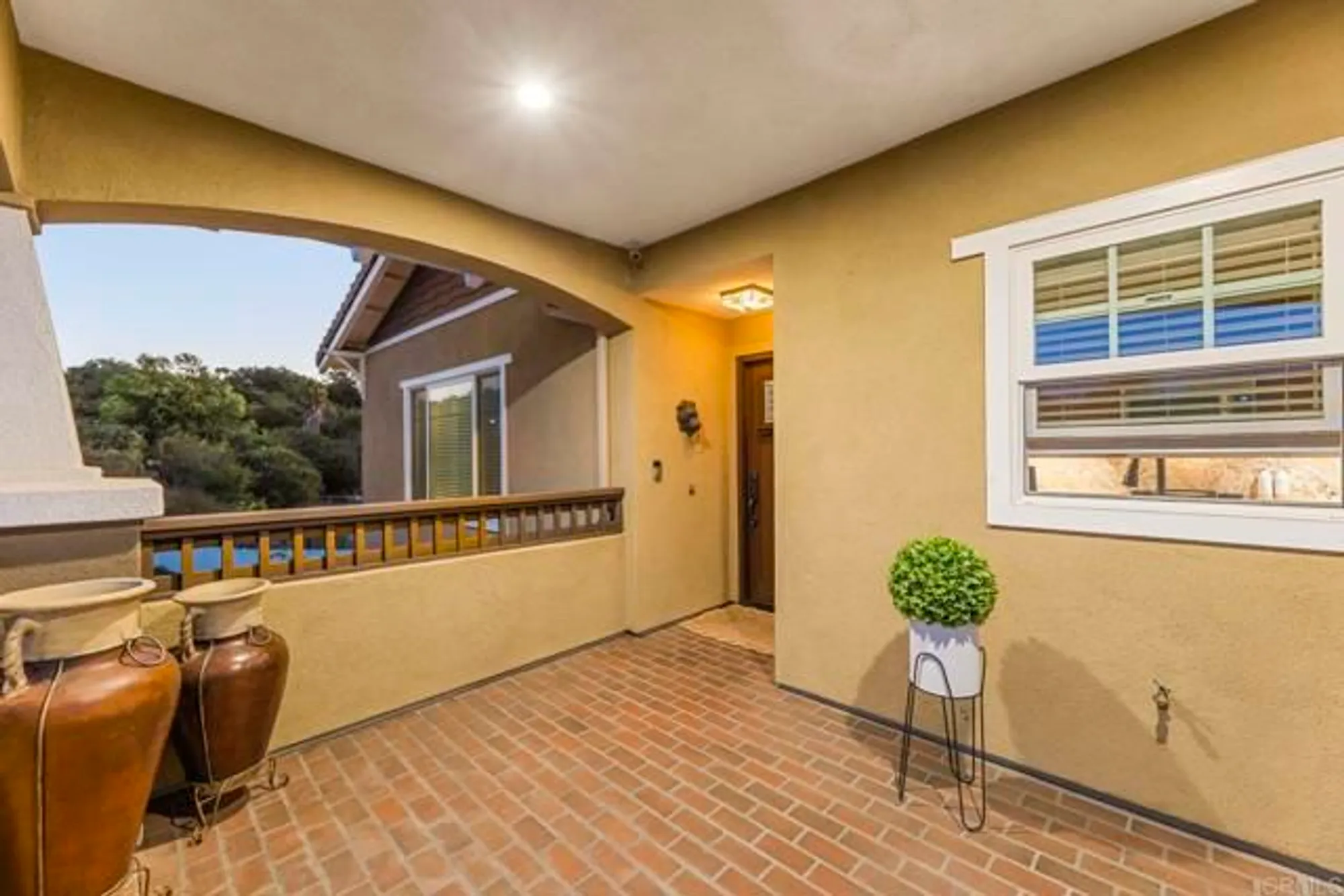Property Slideshow image 12 of 71 | 27636 mountain meadow rd, Escondido, CA, 92026