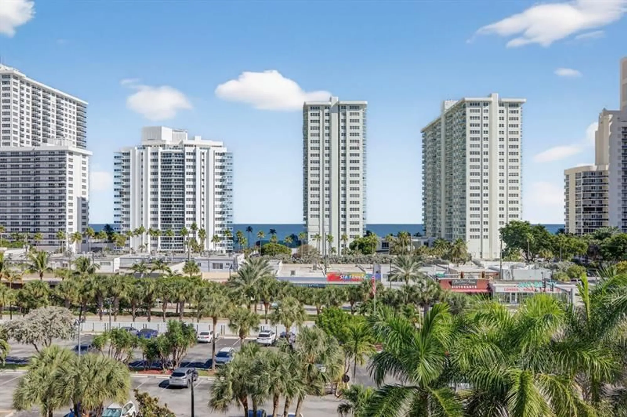 Property Slideshow image 12 of 39 | 3333 ne 34th st 615, Fort Lauderdale, FL, 33308