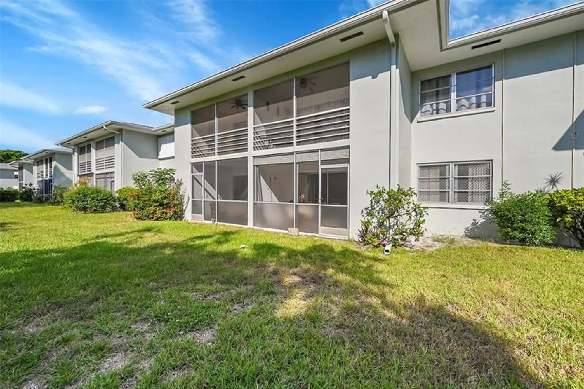 Property Slideshow image 28 of 68 | 2340 sw 22nd ave apt 303, Delray Beach, FL, 33445