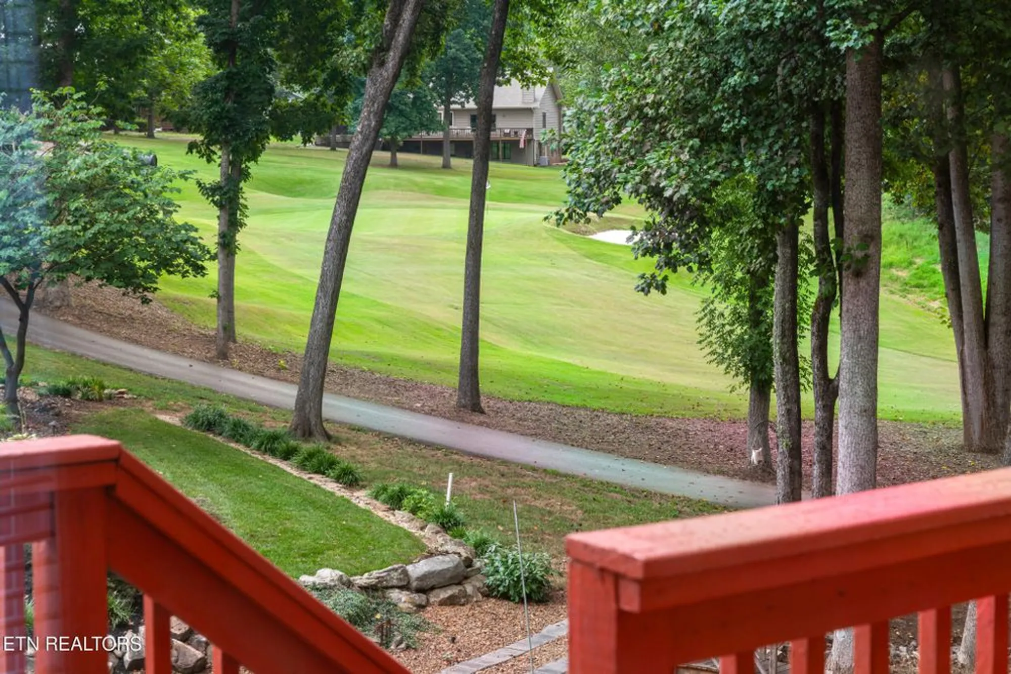 Property Slideshow image 38 of 58 | 123 inata cir, Loudon, TN, 37774