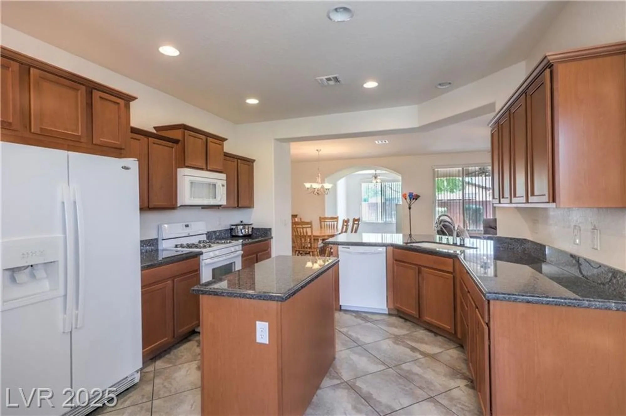 Property Slideshow image 18 of 41 | 3813 jasmine heights ave, North Las Vegas, NV, 89081