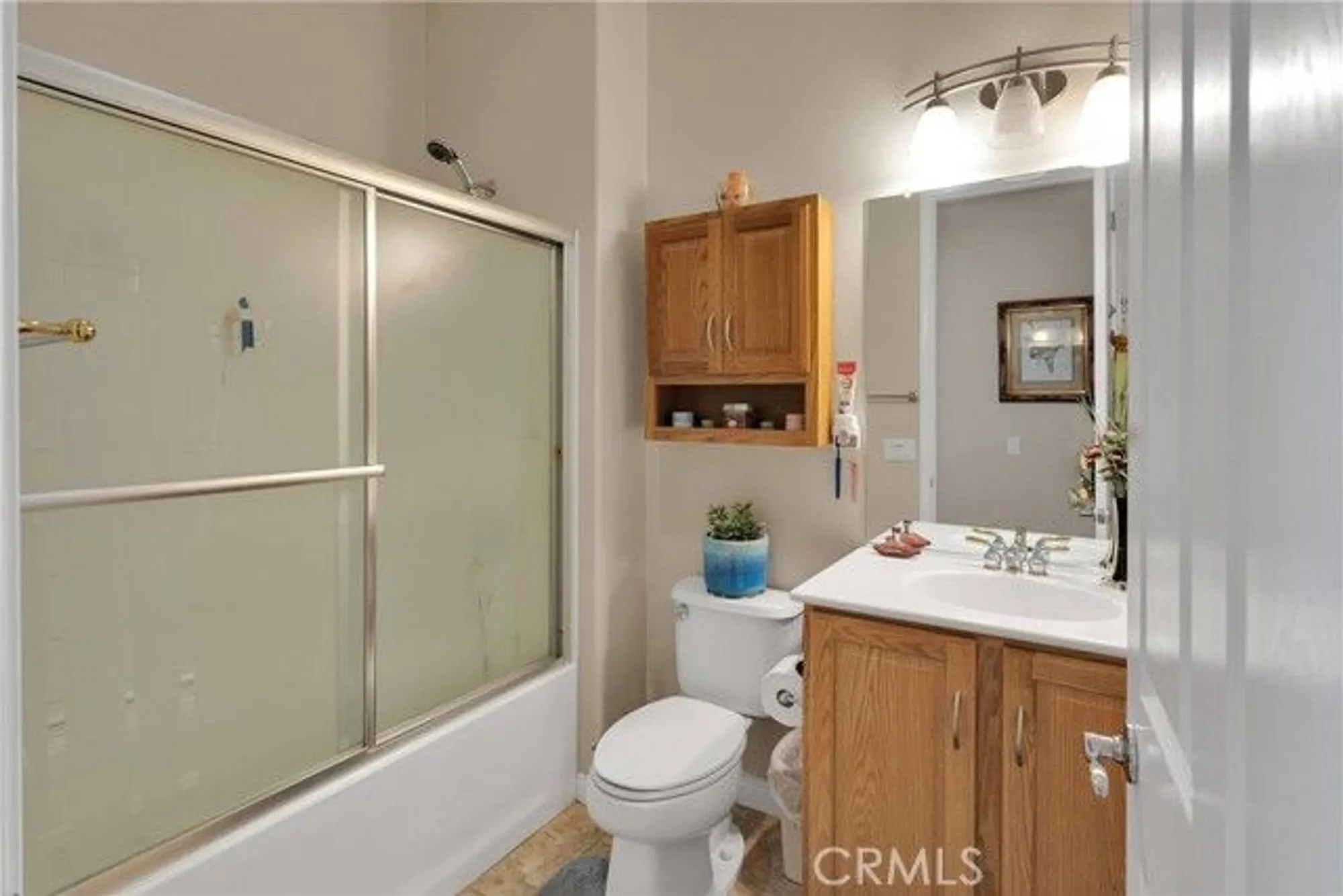 Property Slideshow image 19 of 41 | 10577 bridge haven rd, Apple Valley, CA, 92308