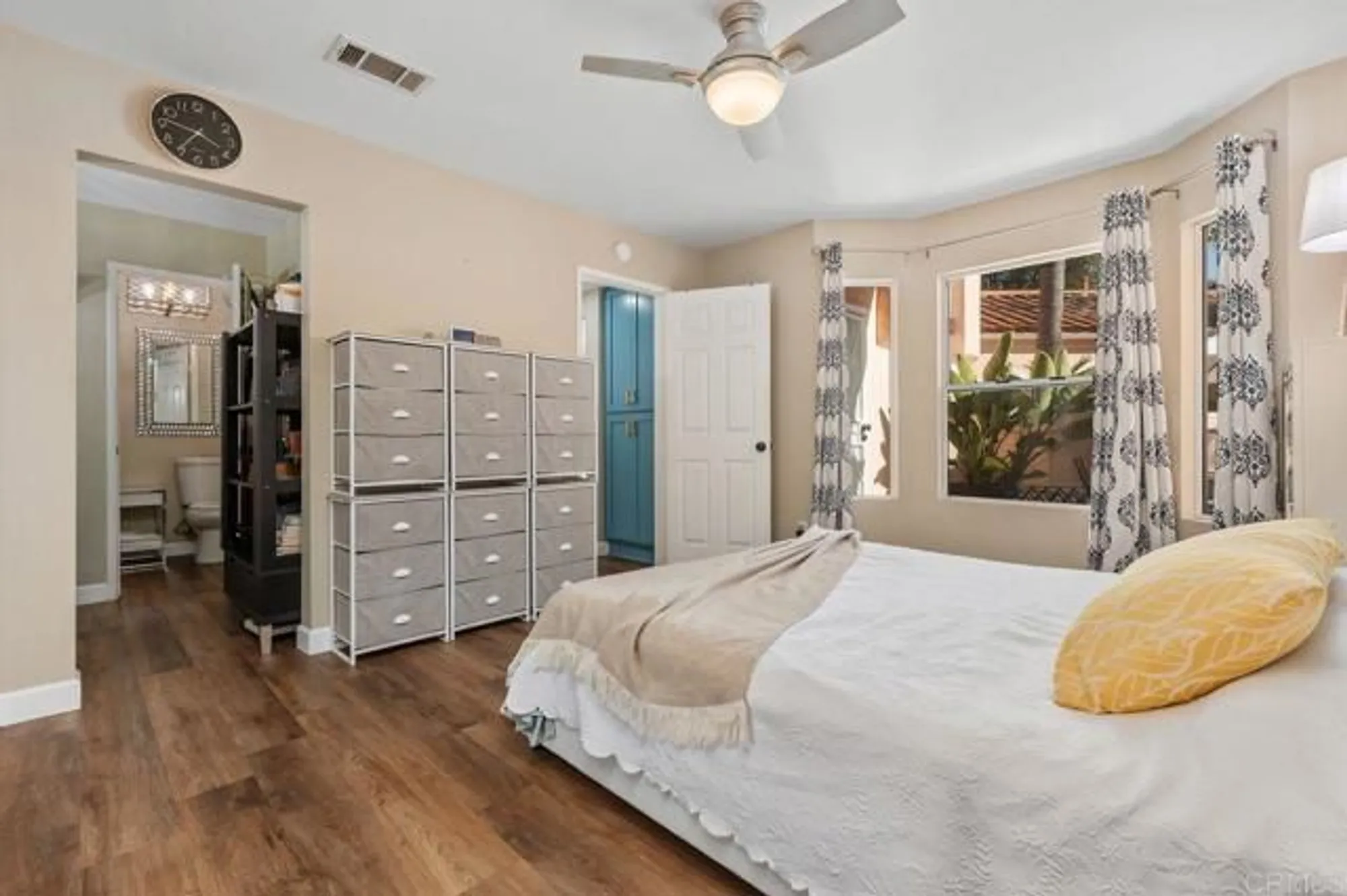Property Slideshow image 16 of 41 | 1210 via apuesto, San Marcos, CA, 92078
