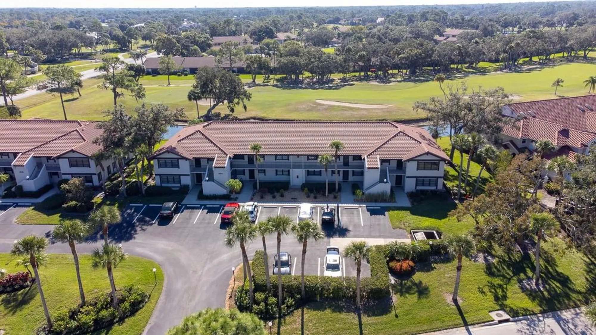 Property Slideshow image 34 of 41 | 5630 golf pointe dr 206, Sarasota, FL, 34243