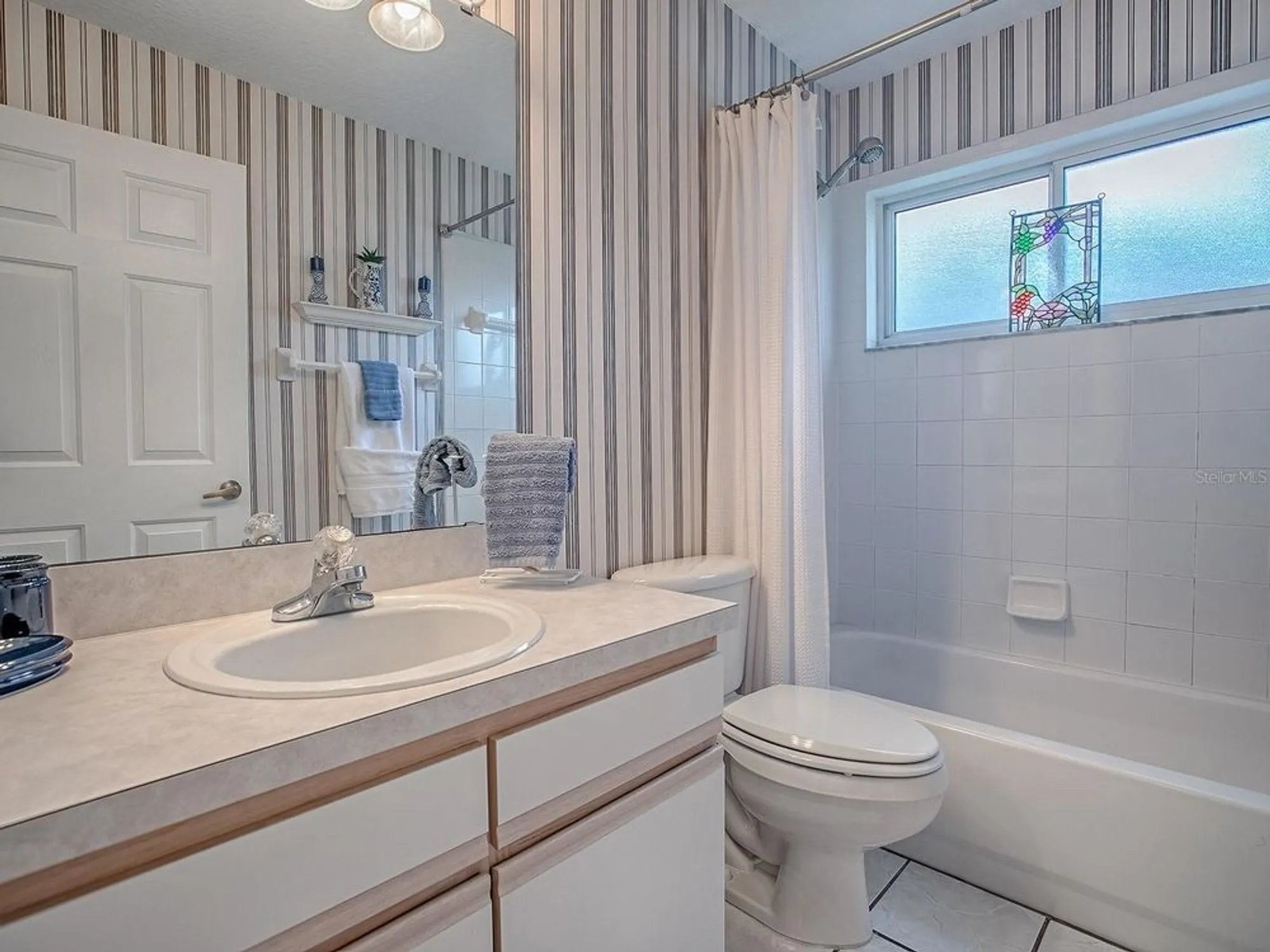 Property Slideshow image 26 of 62 | 25749 whisper oaks rd, Leesburg, FL, 34748