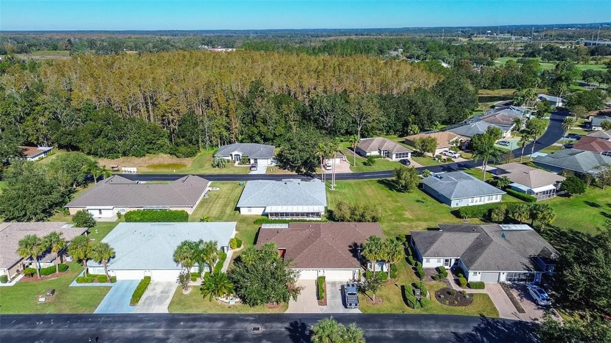 Property Slideshow image 30 of 45 | 29417 caddyshack ln, San Antonio, FL, 33576