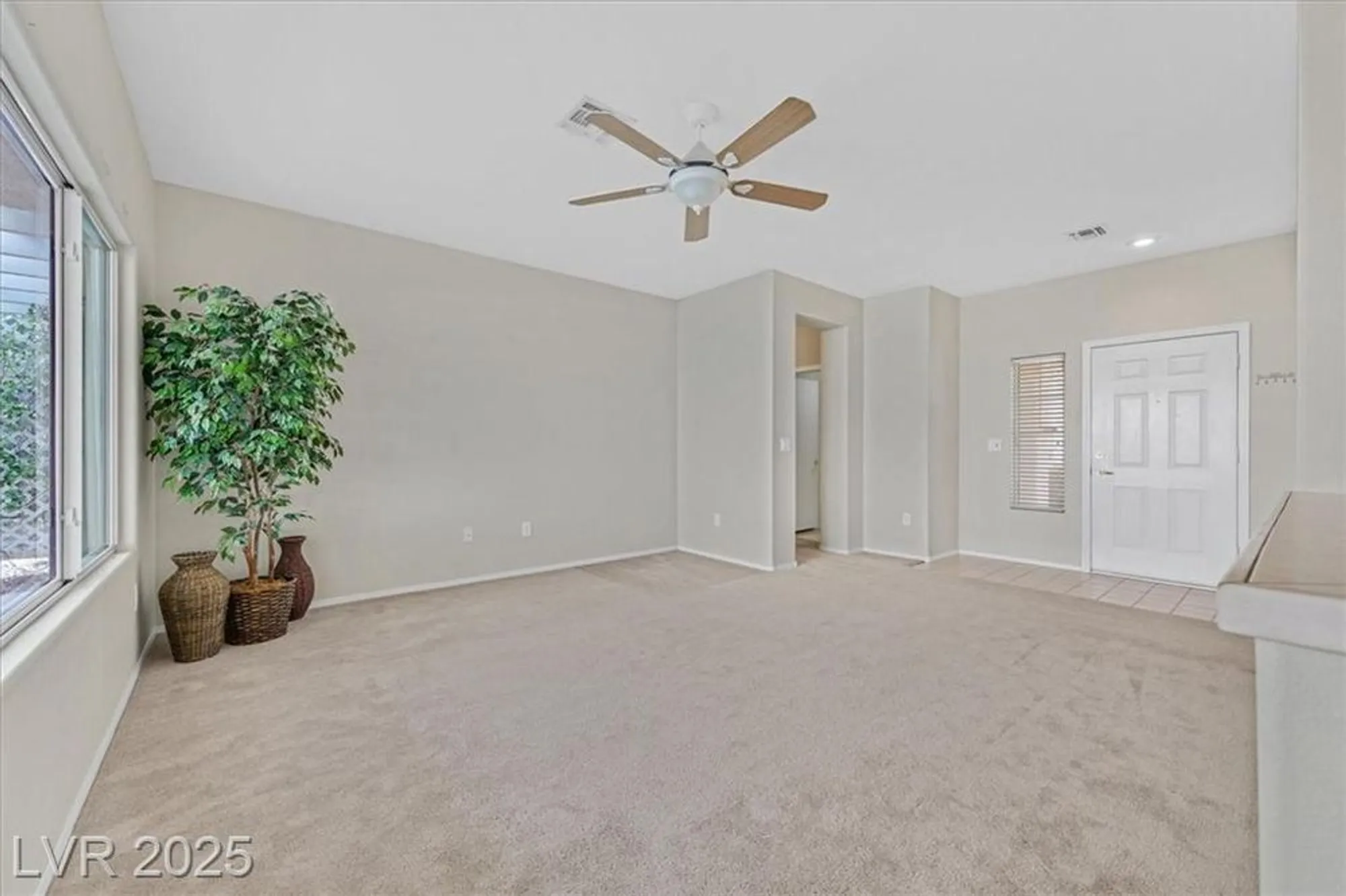 Property Slideshow image 3 of 37 | 2026 wildwood lake st, Henderson, NV, 89052