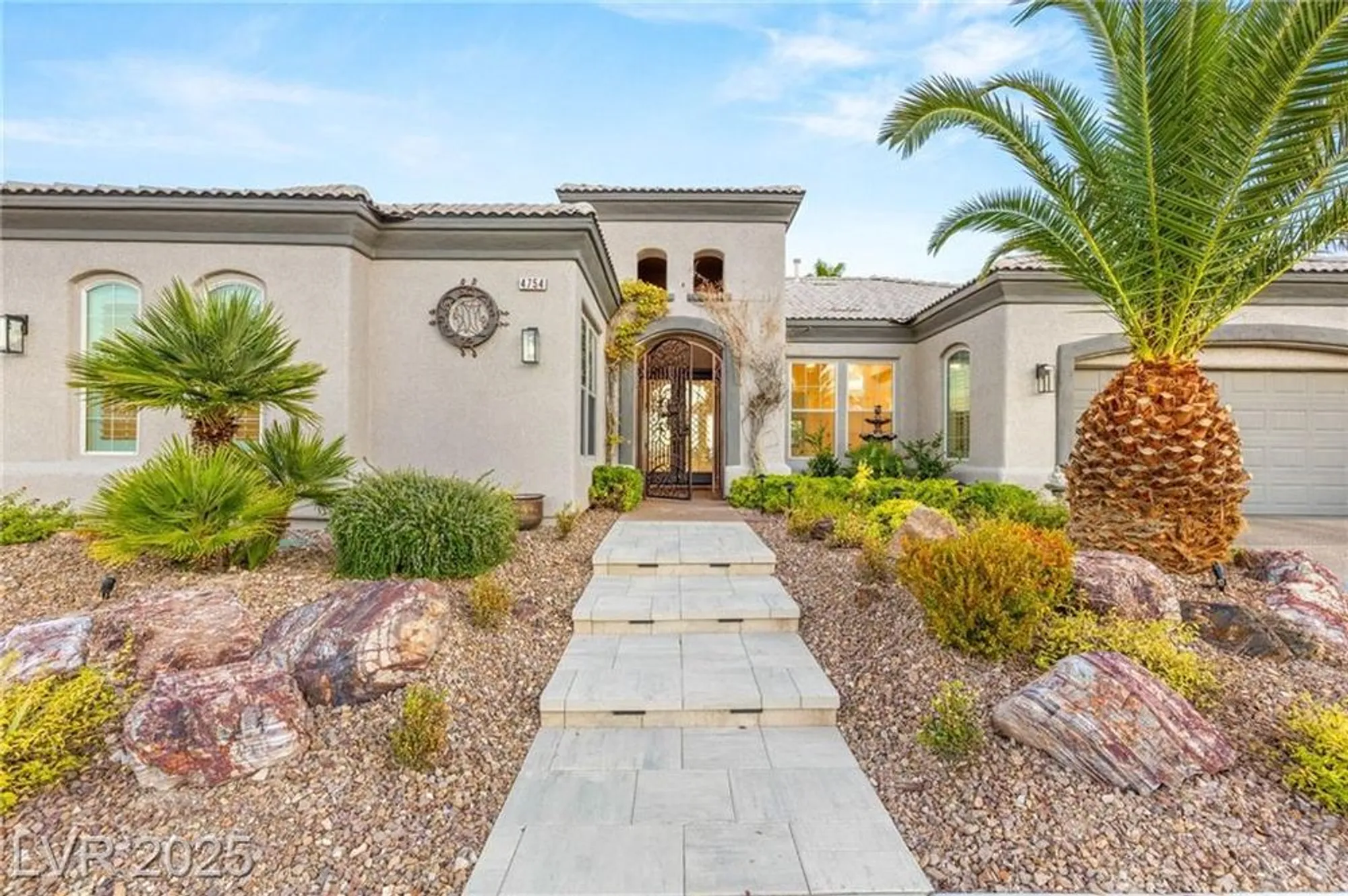 Property Slideshow image 4 of 66 | 4754 riva de romanza st, Las Vegas, NV, 89135