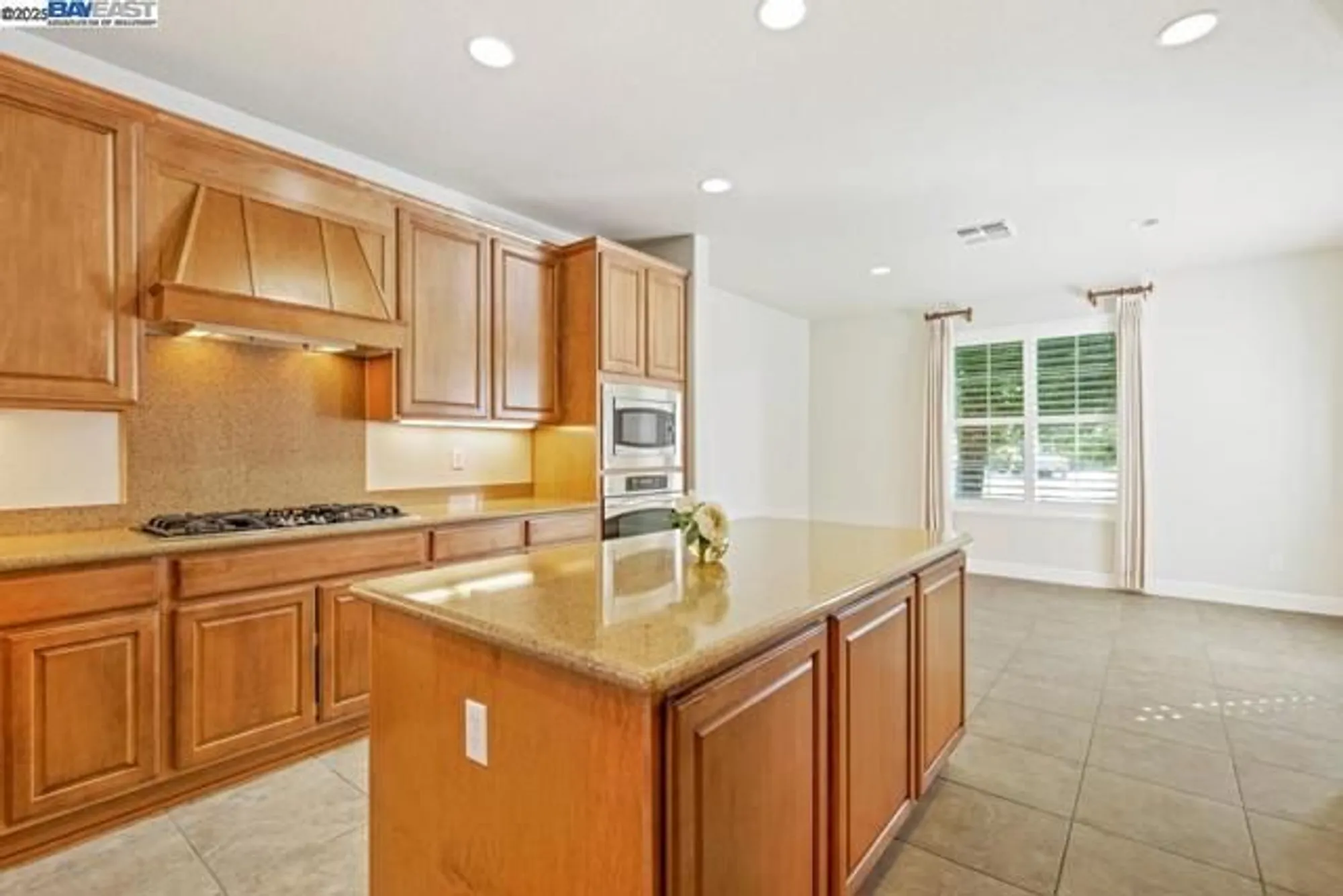 Property Slideshow image 5 of 60 | 2387 birdsong pl, Manteca, CA, 95336