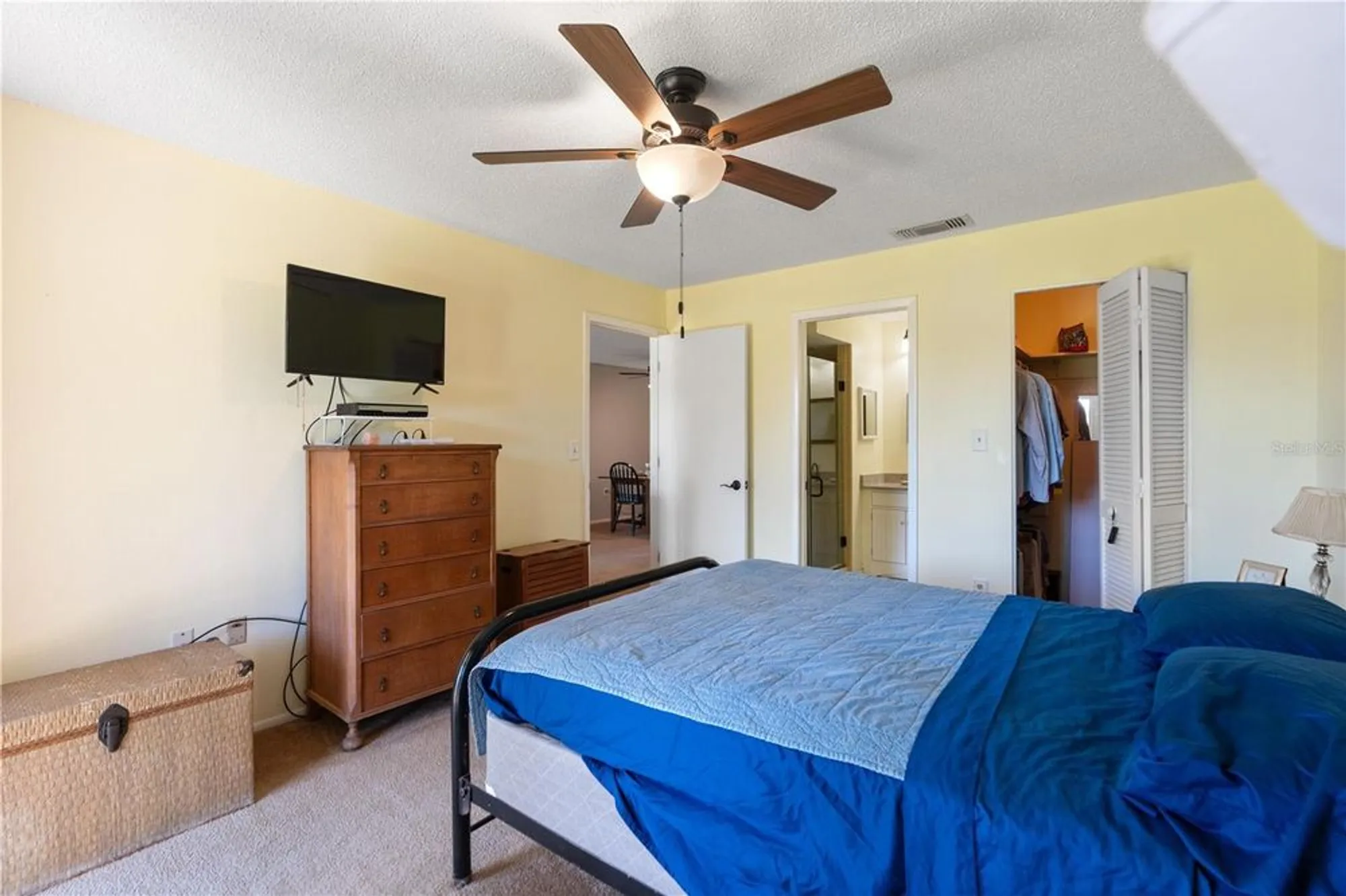 Property Slideshow image 9 of 20 | 11310 carriage hill dr apt 4, Port Richey, FL, 34668