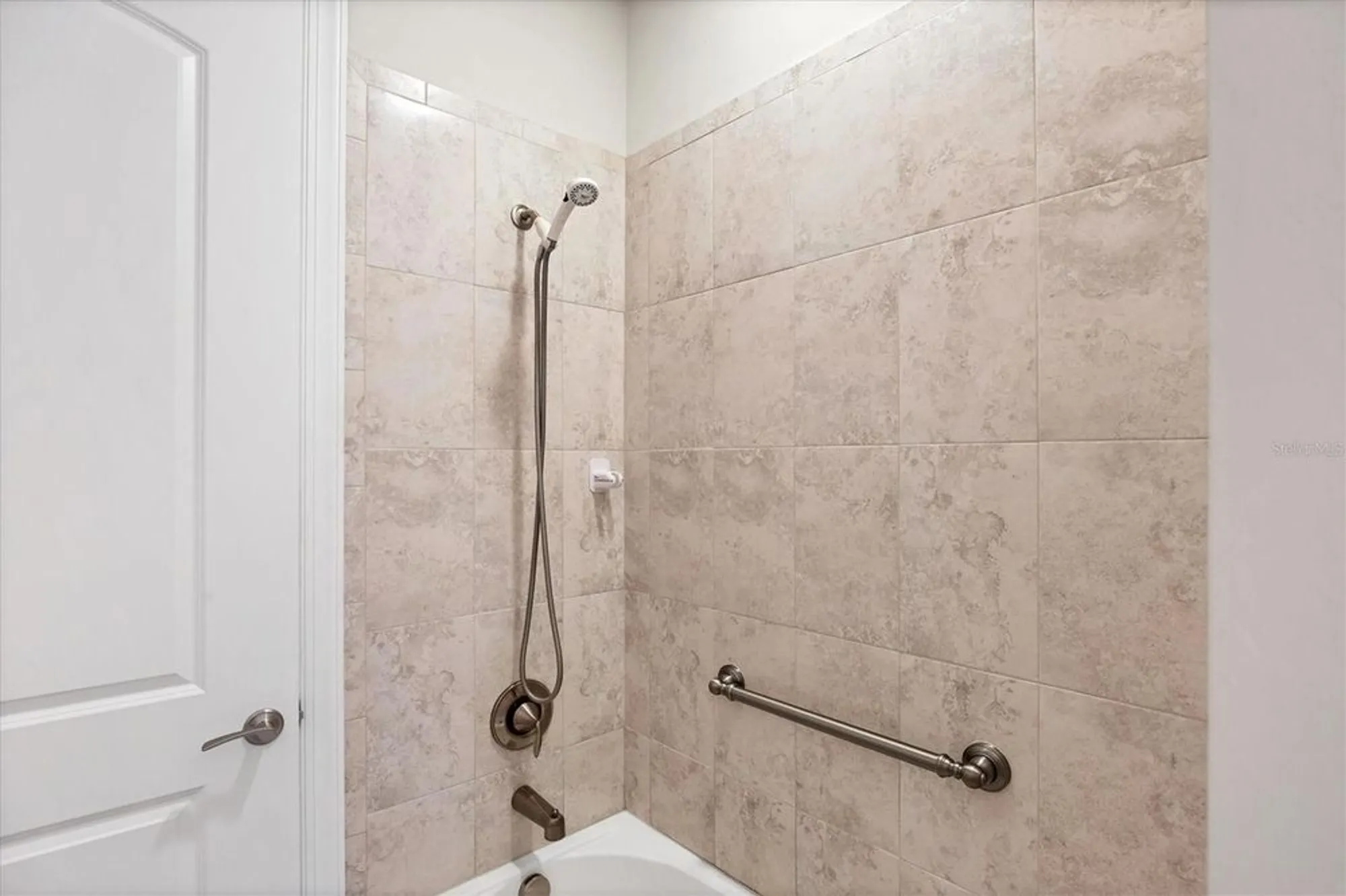 Property Slideshow image 28 of 54 | 5923 snowy egret dr, Sarasota, FL, 34238