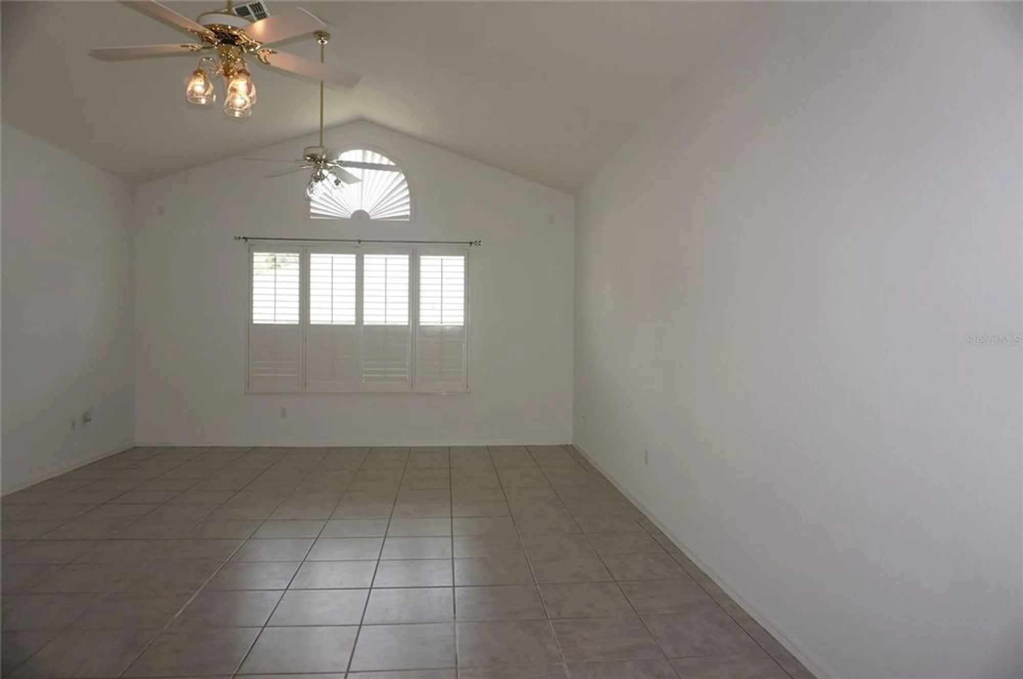 Property Slideshow image 5 of 37 | 7178 sw 113th loop, Ocala, FL, 34476