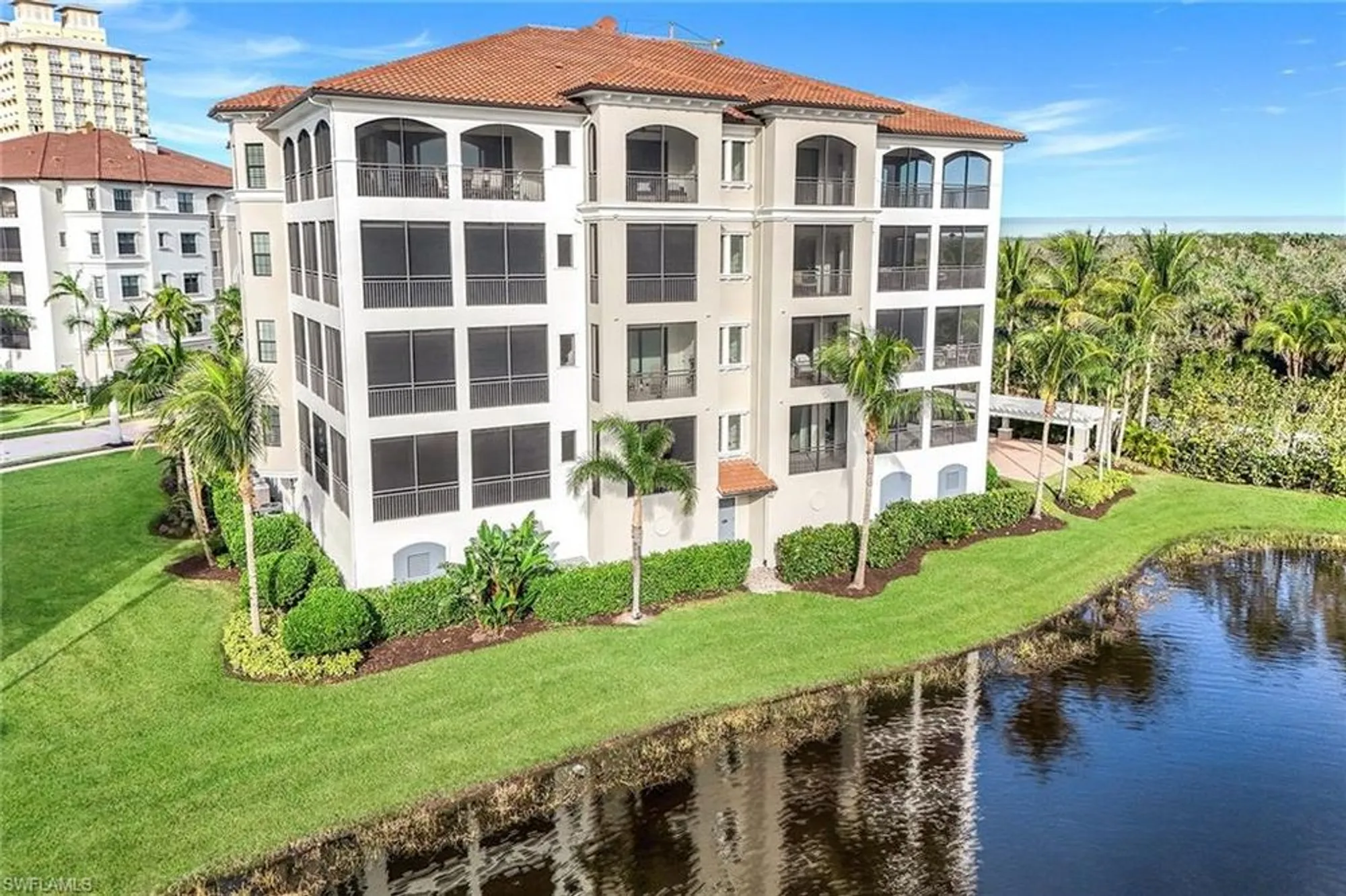 Property Slideshow image 43 of 49 | 4780 via del corso ln 402, Bonita Springs, FL, 34134