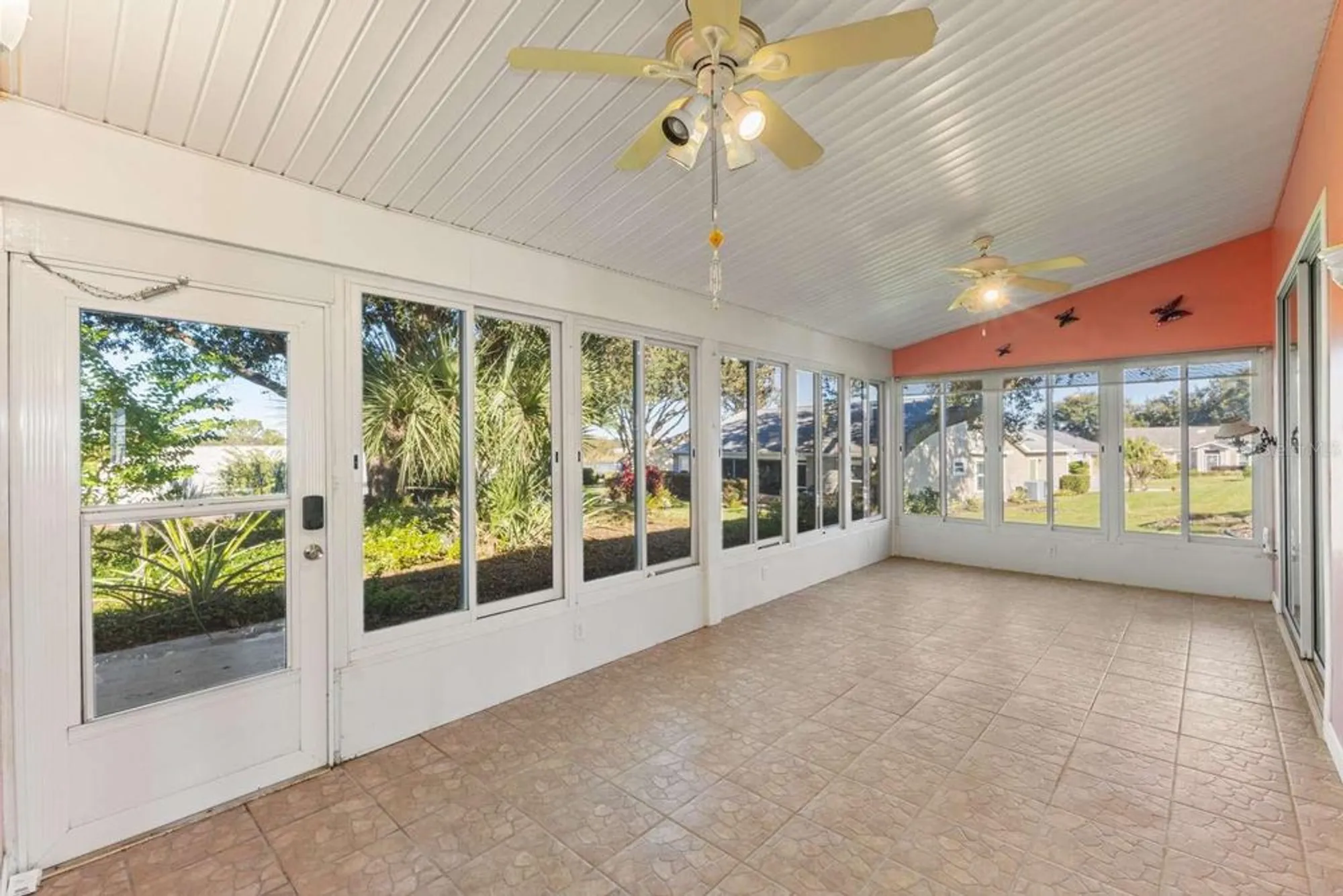 Property Slideshow image 17 of 29 | 24725 brightwater ct, Leesburg, FL, 34748