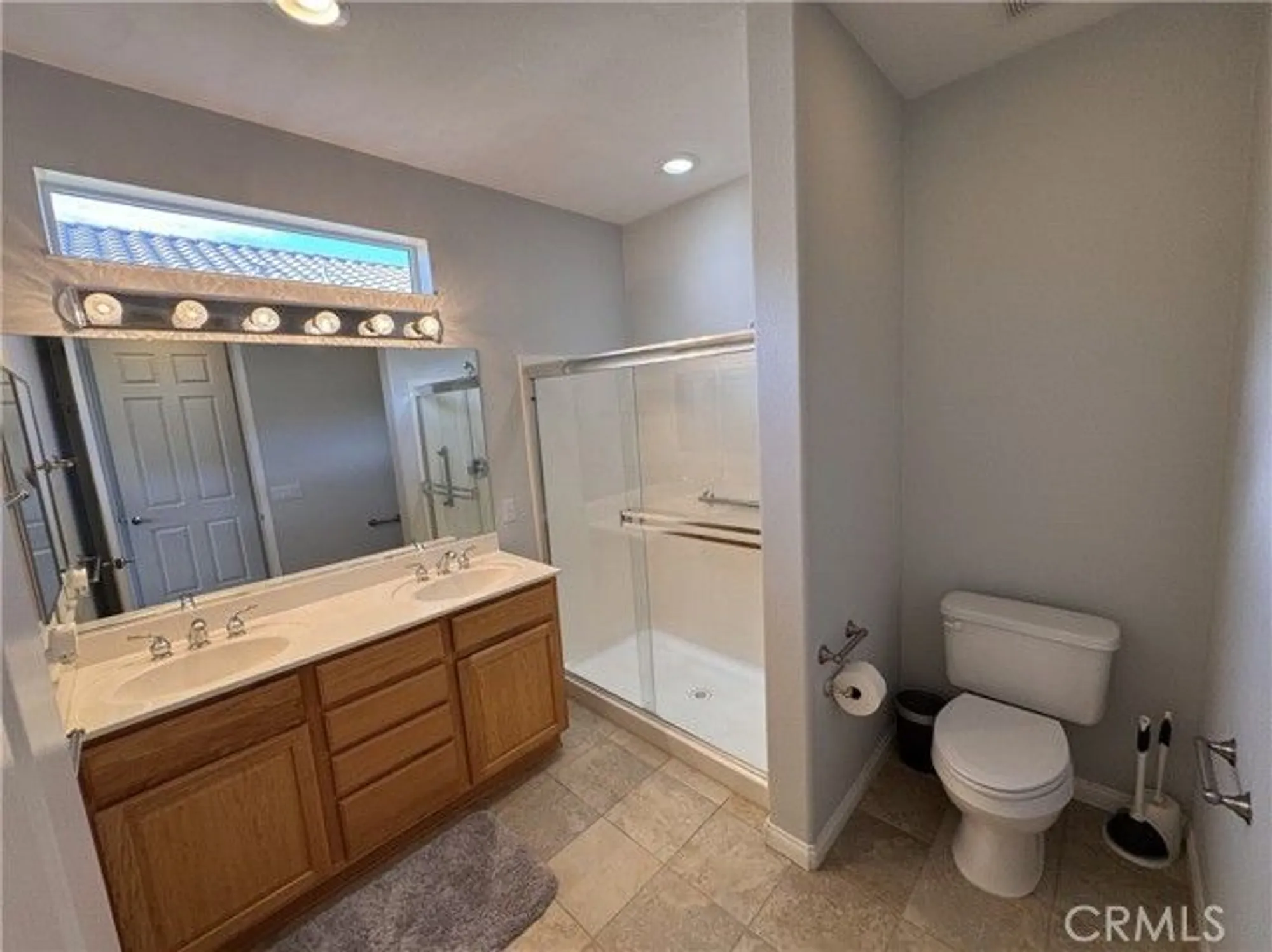 Property Slideshow image 14 of 24 | 11115 sun river ct, Apple Valley, CA, 92308
