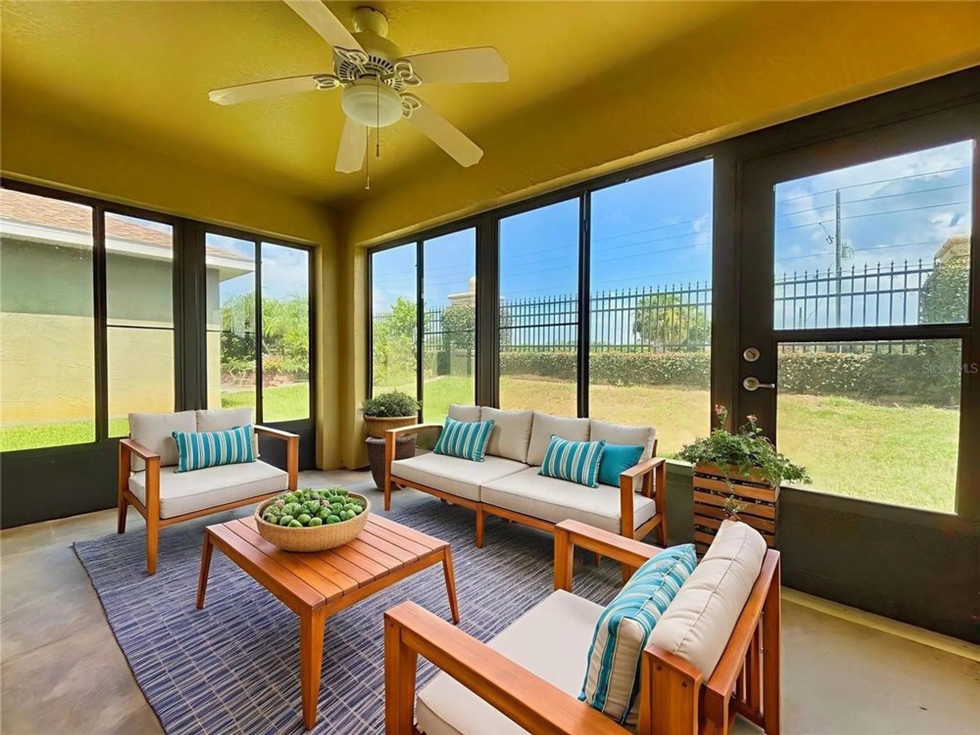 Property Slideshow image 19 of 53 | 4412 turnberry ln, Lake Wales, FL, 33859