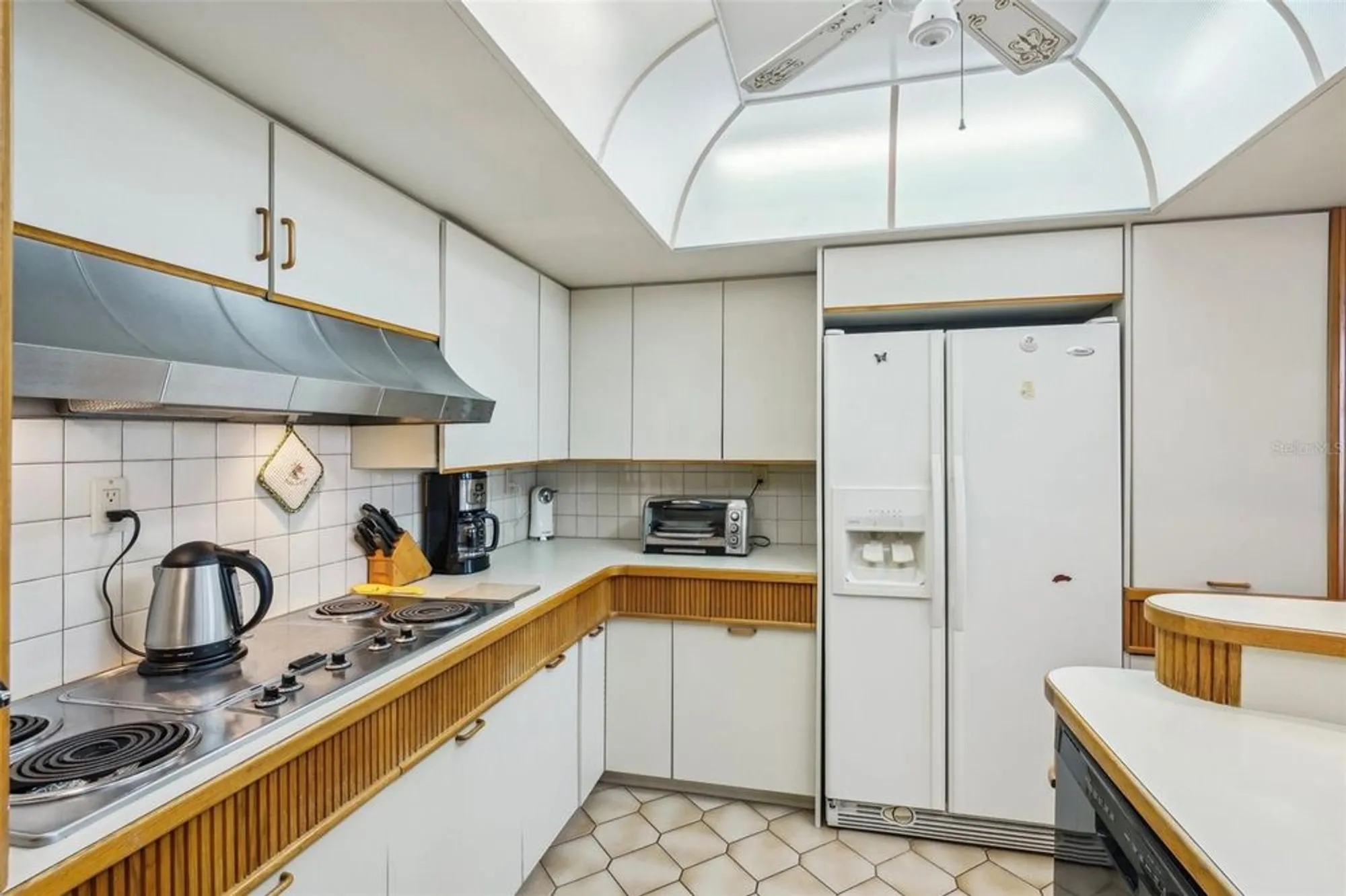 Property Slideshow image 17 of 66 | 7400 sun island dr 802, South Pasadena, FL, 33707