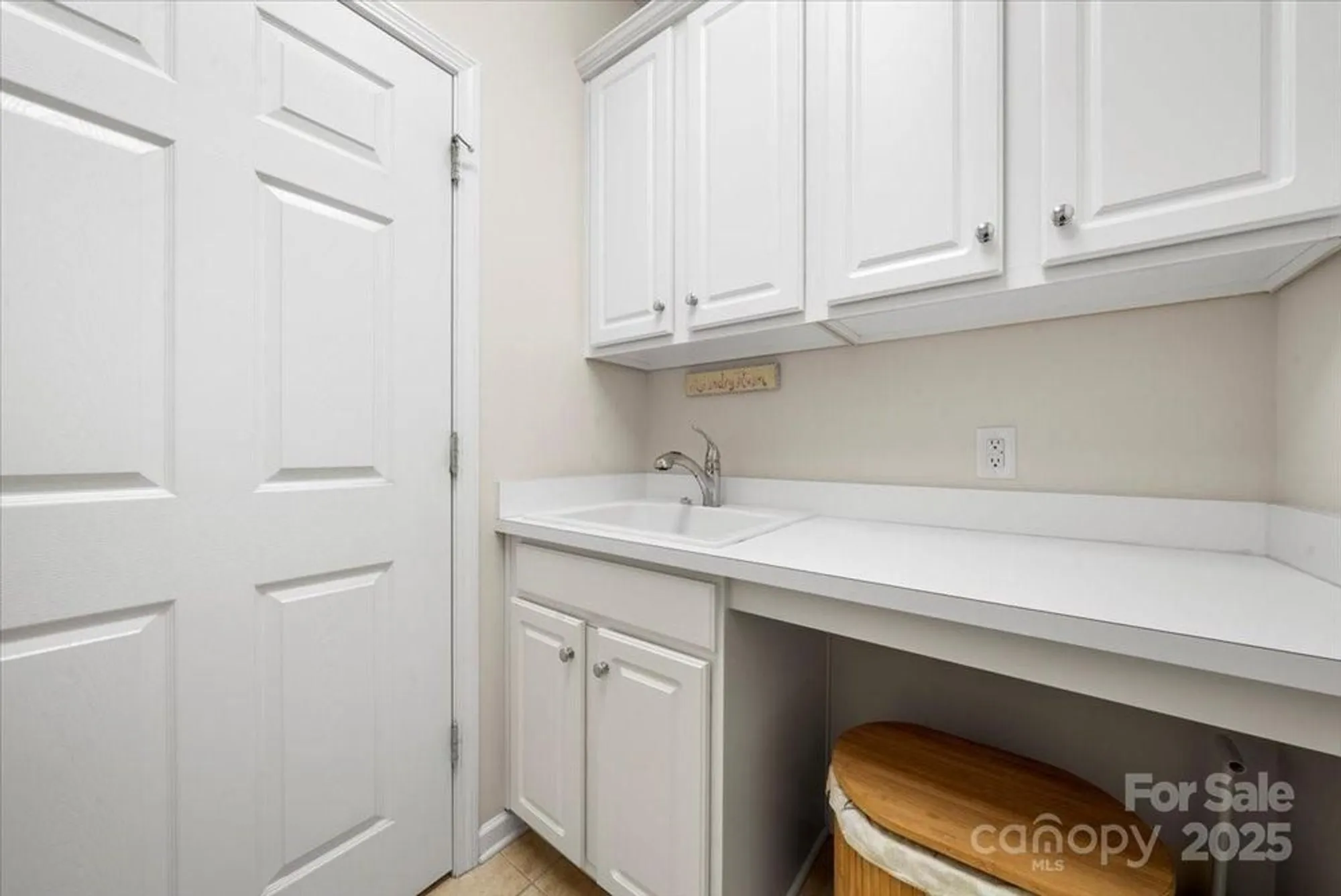 Property Slideshow image 30 of 48 | 2039 hartwell ln, Indian Land, SC, 29707