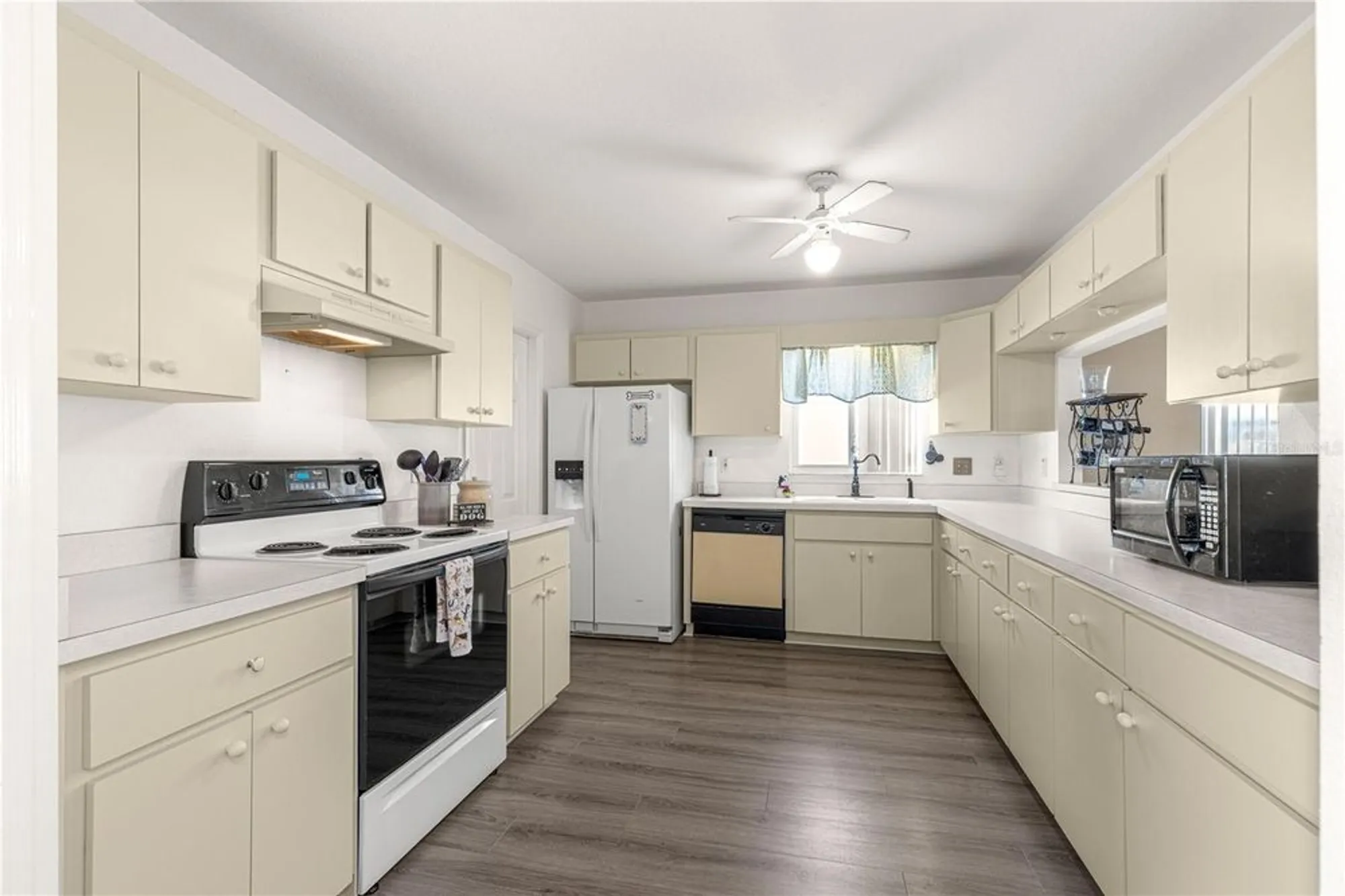 Property Slideshow image 11 of 48 | 13364 sw 111th cir, Dunnellon, FL, 34432