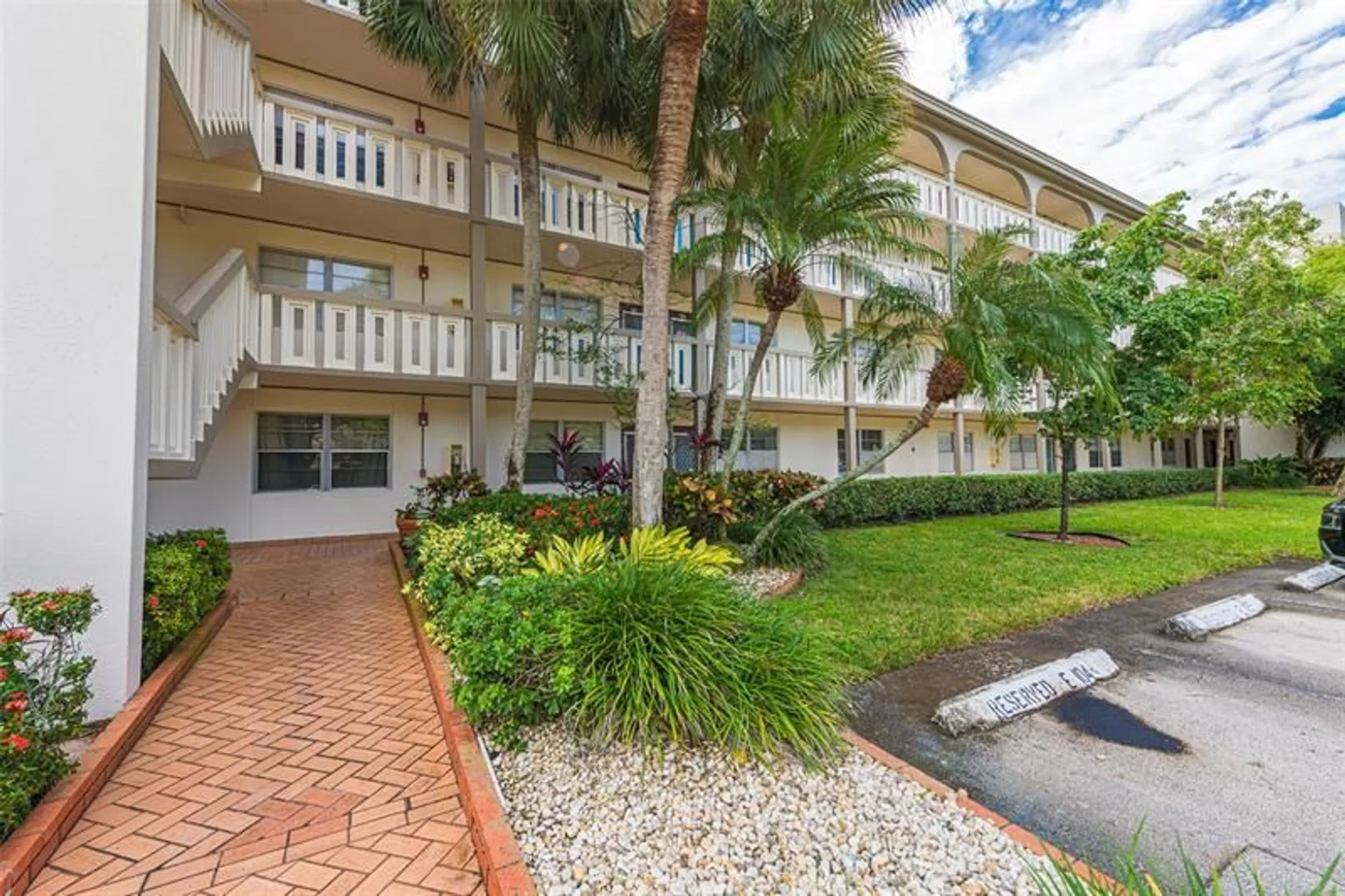 Property Slideshow image 26 of 30 | 3405 bimini ln d1, Coconut Creek, FL, 33066