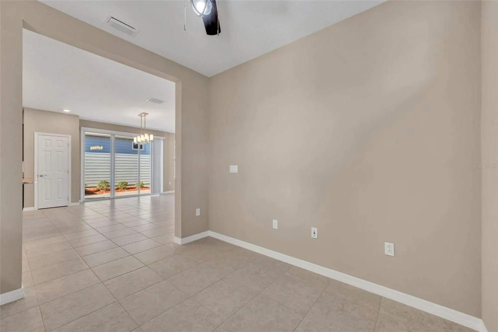 Property Slideshow image 23 of 64 | 397 alcove dr, Groveland, FL, 34736