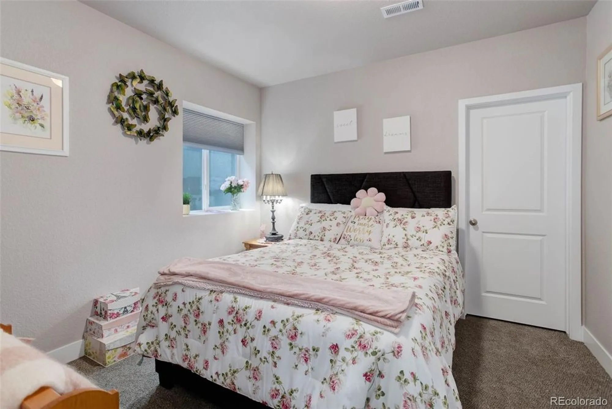 Property Slideshow image 32 of 48 | 8901 s ukraine ct, Aurora, CO, 80016