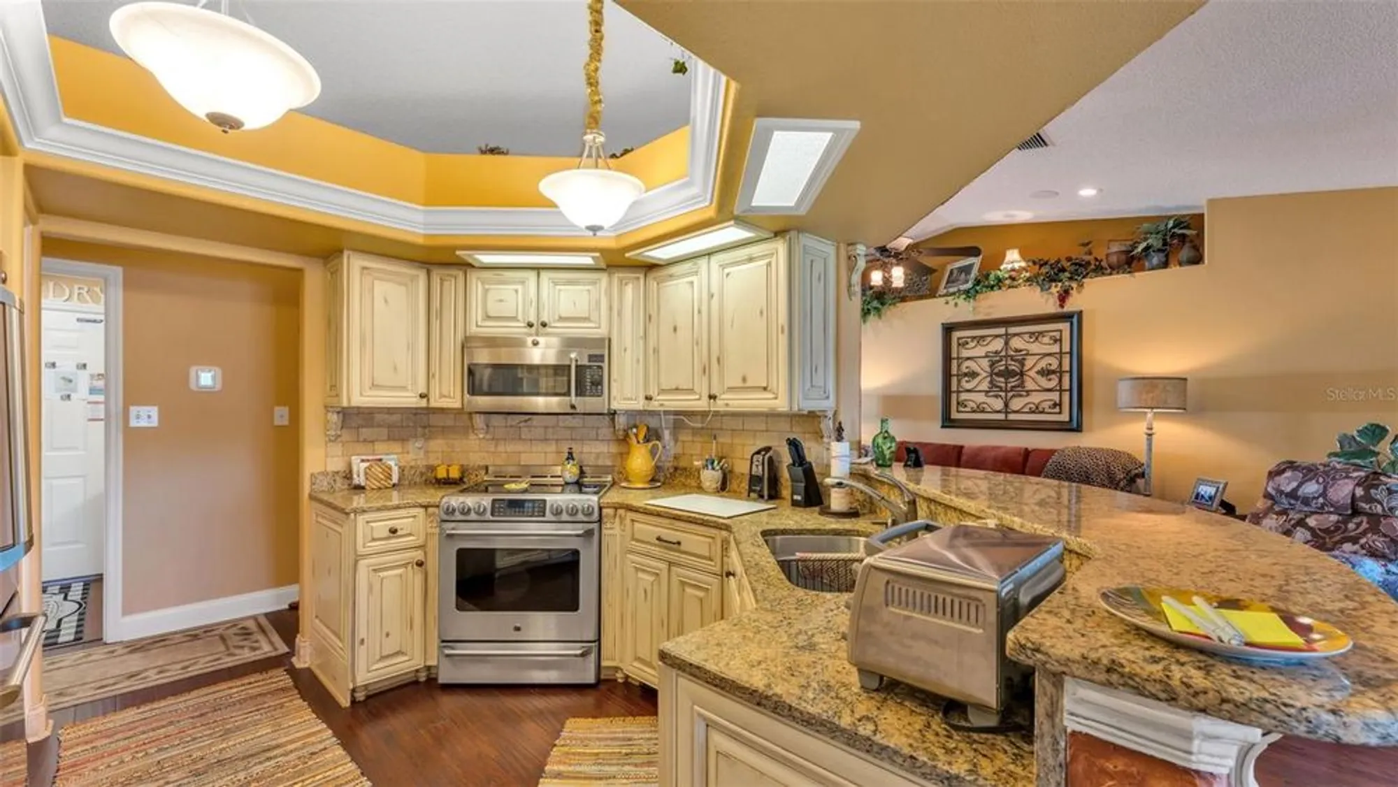 Property Slideshow image 3 of 49 | 6189 magpie dr, Lakeland, FL, 33809