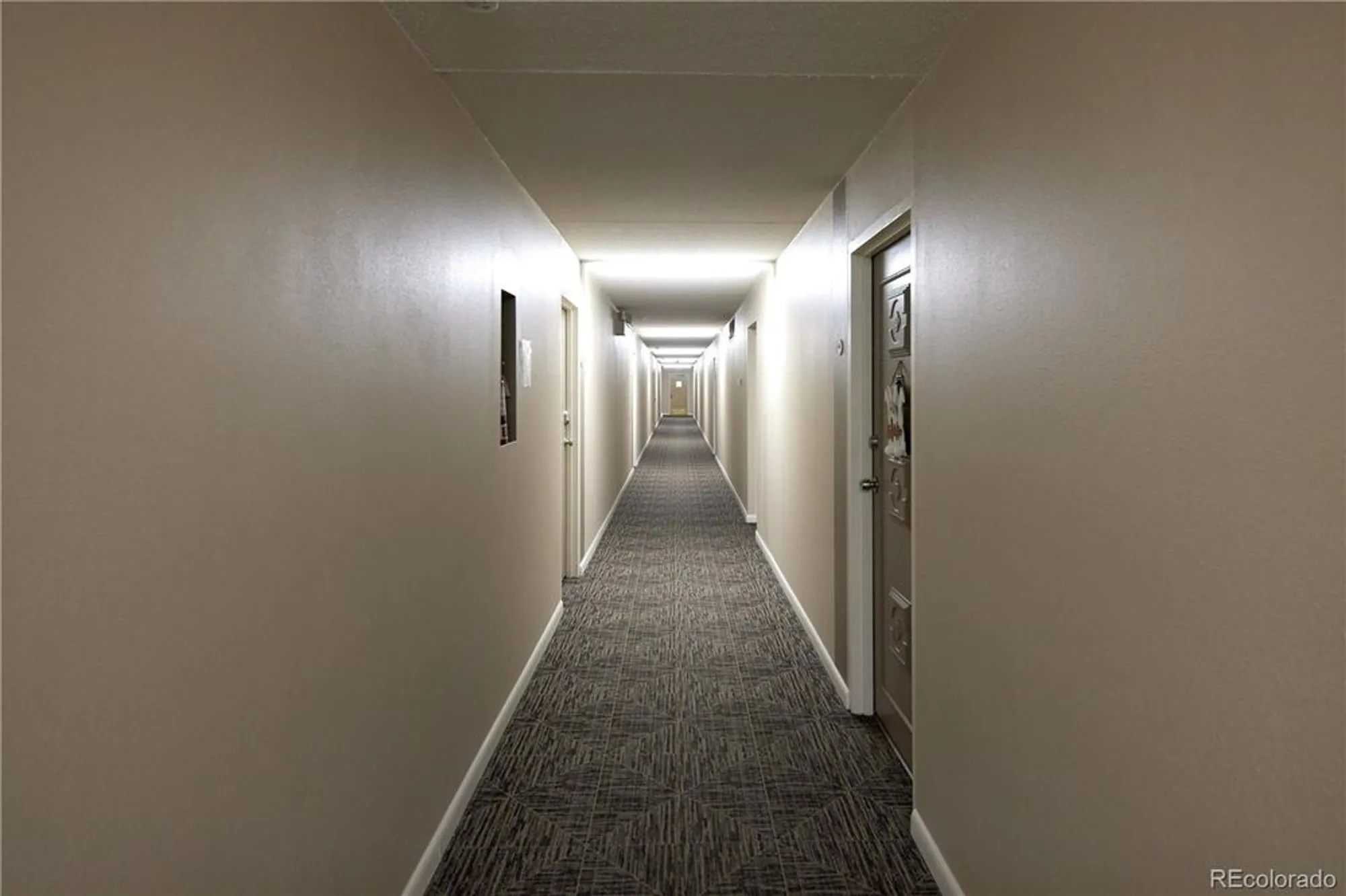 Property Slideshow image 3 of 30 | 9320 e center ave apt 8b, Denver, CO, 80247