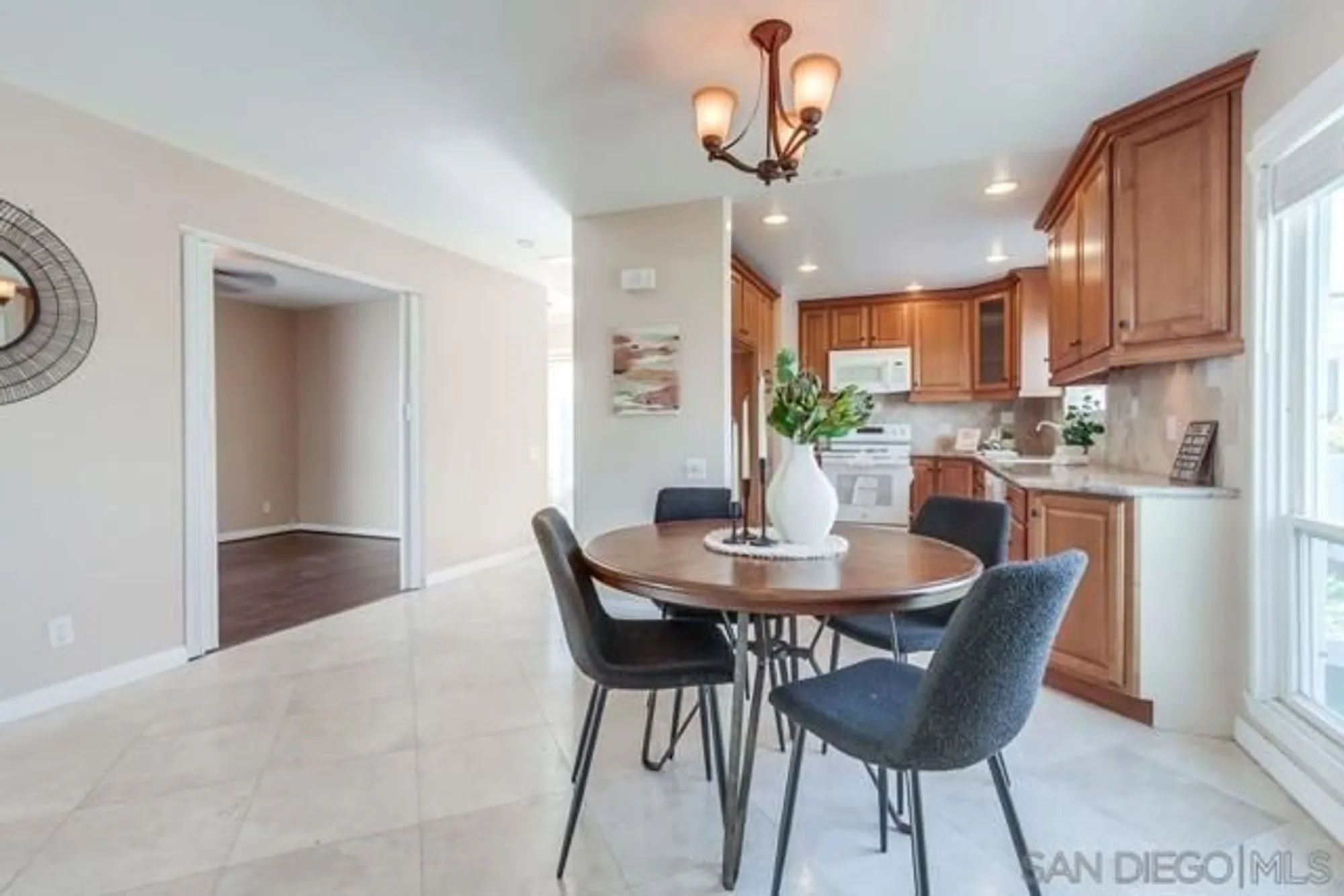 Property Slideshow image 11 of 54 | 3621 vista campana s unit 92, Oceanside, CA, 92057