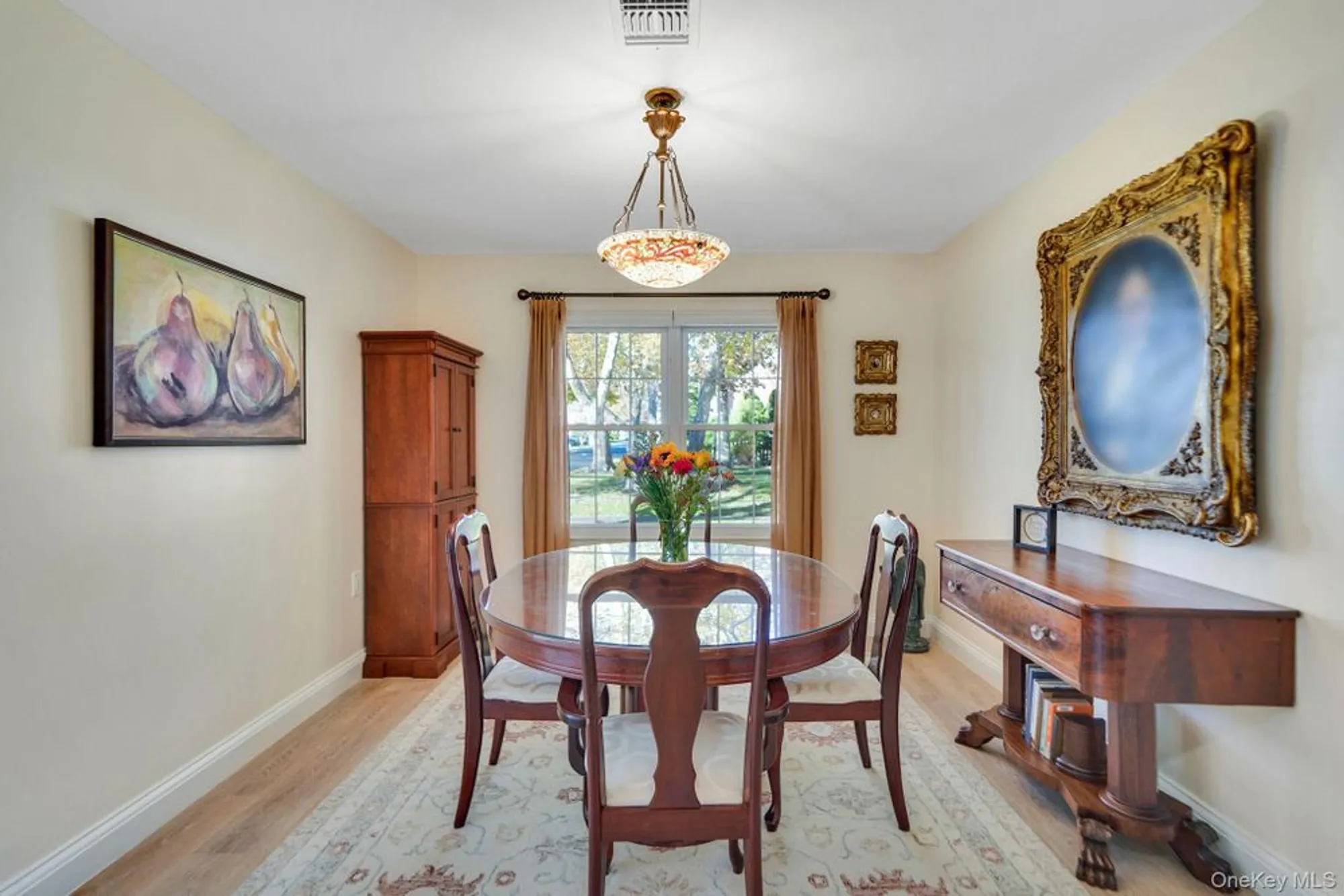 Property Slideshow image 10 of 25 | 12 revere dr, Sayville, NY, 11782
