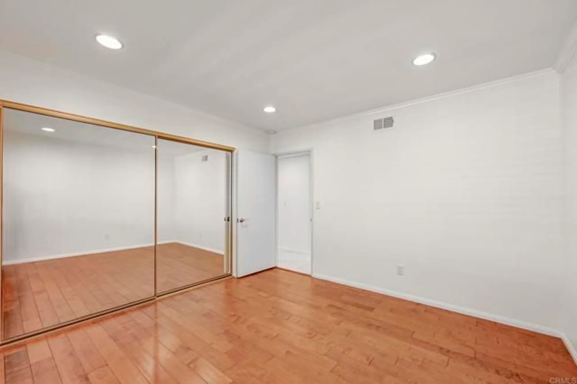 Property Slideshow image 24 of 57 | 1051 la reina dr, San Marcos, CA, 92078