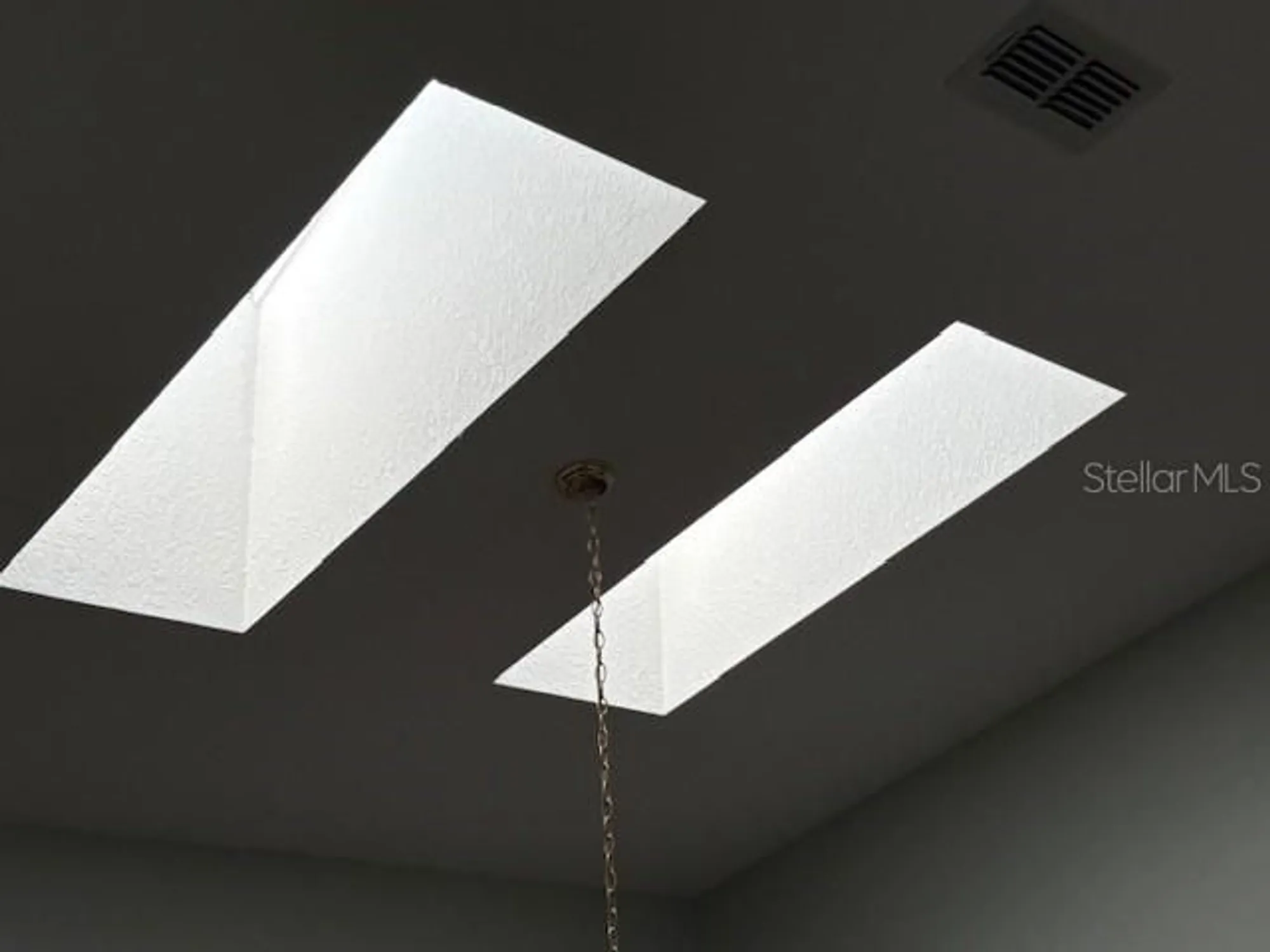 Property Slideshow image 7 of 14 | 9044 sw 91st cir, Ocala, FL, 34481