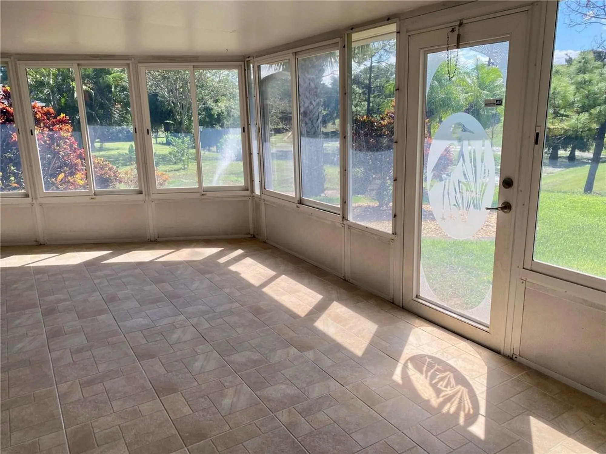 Property Slideshow image 44 of 90 | 3098 e dorchester dr, Palm Harbor, FL, 34684