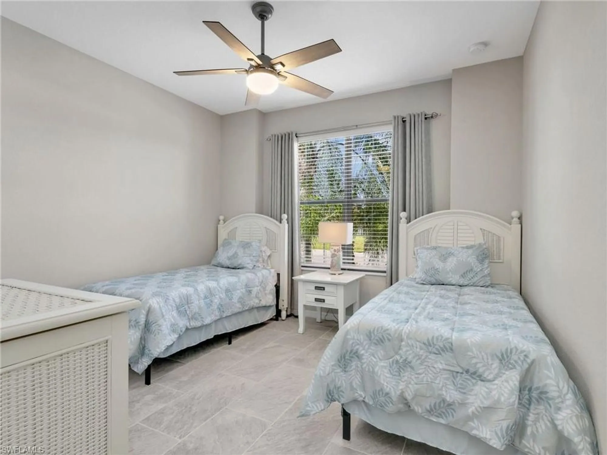 Property Slideshow image 23 of 38 | 11973 bay oak dr, Fort Myers, FL, 33913
