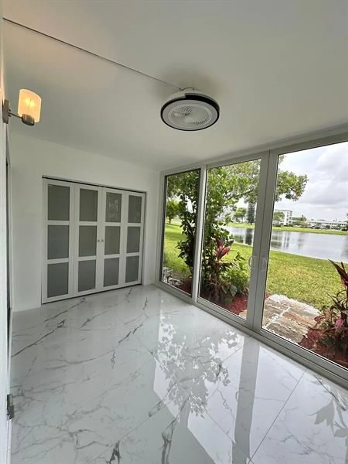 Property Slideshow image 28 of 59 | 1021 farnham o # 1021, Deerfield Beach, FL, 33442