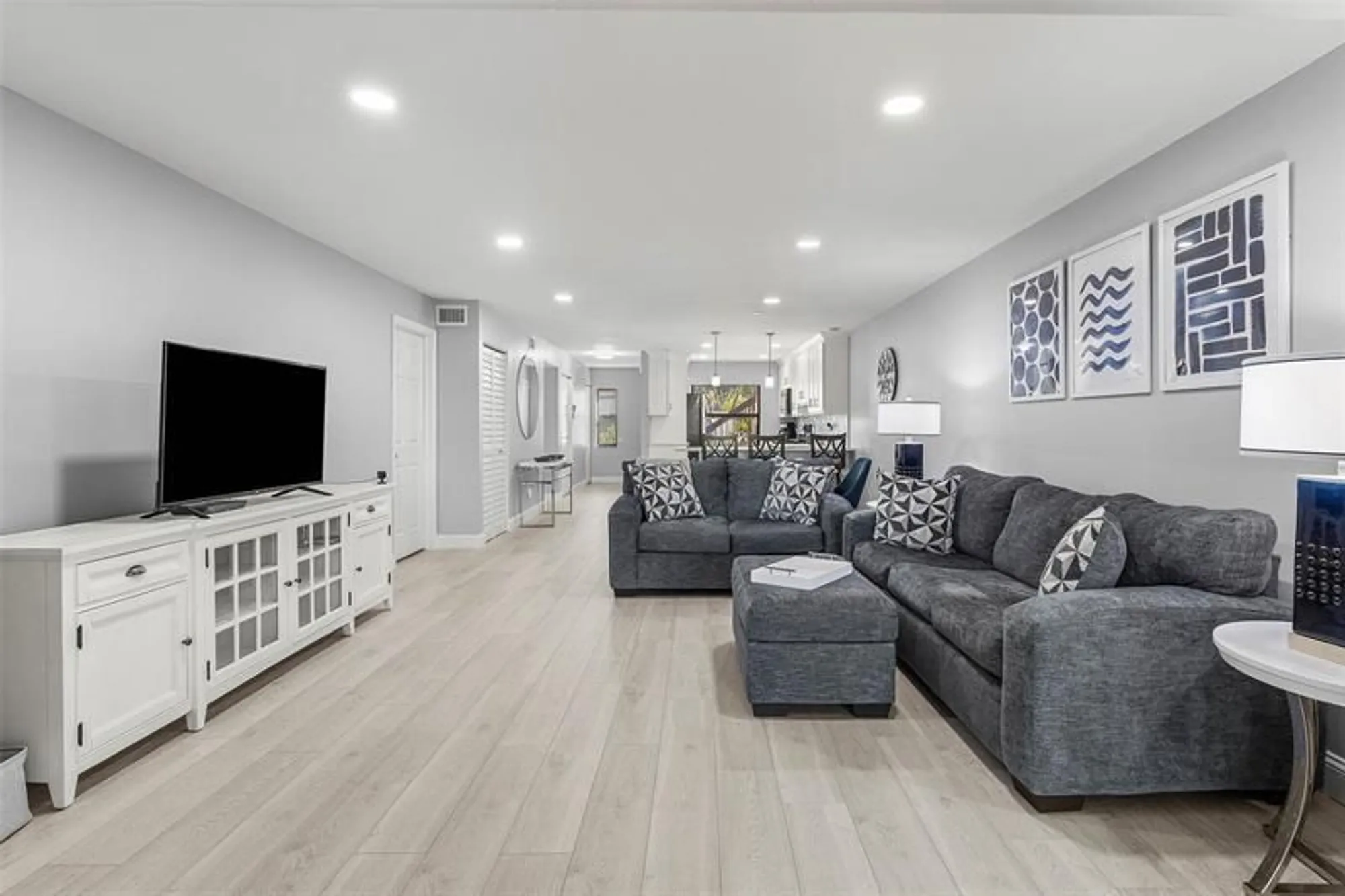 Property Slideshow image 9 of 26 | 9286 vista del lago e, Boca Raton, FL, 33428