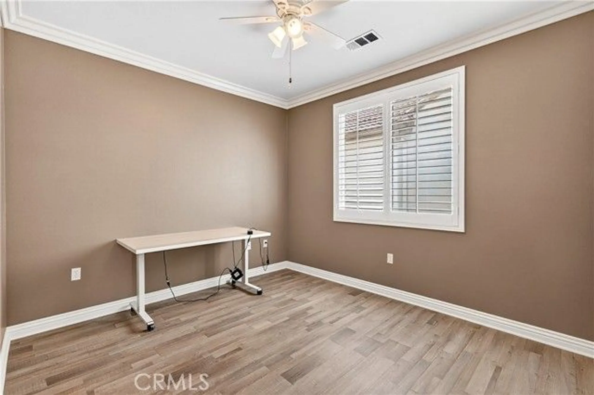 Property Slideshow image 32 of 61 | 215 firestone ln, Hemet, CA, 92545