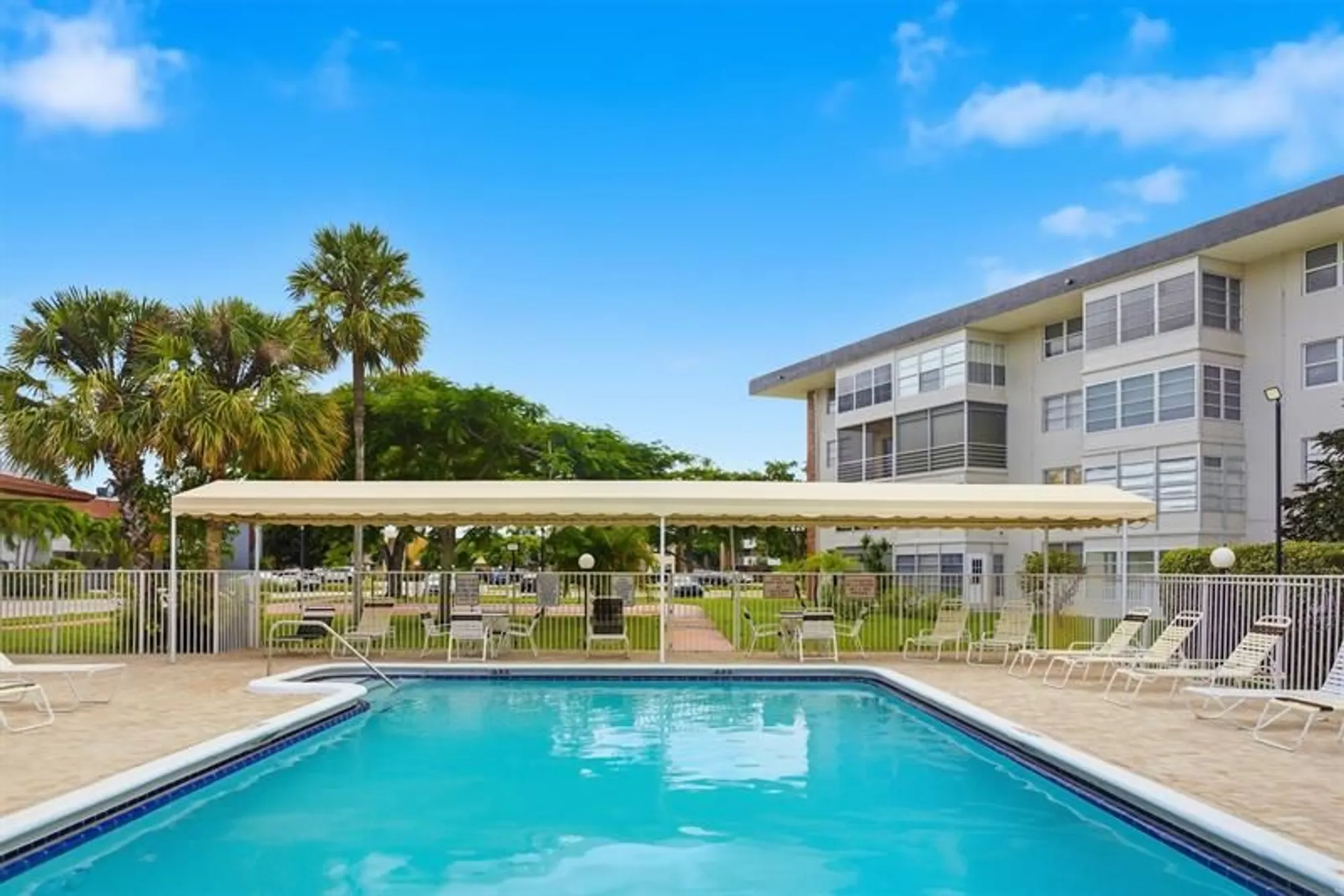 Property Slideshow image 35 of 44 | 2991 nw 46th ave 410, Lauderdale Lakes, FL, 33313