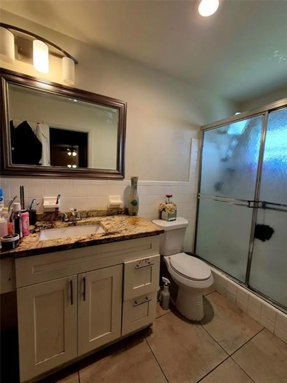 Property Slideshow image 17 of 40 | 1390 nw 70th ln, Margate, FL, 33063