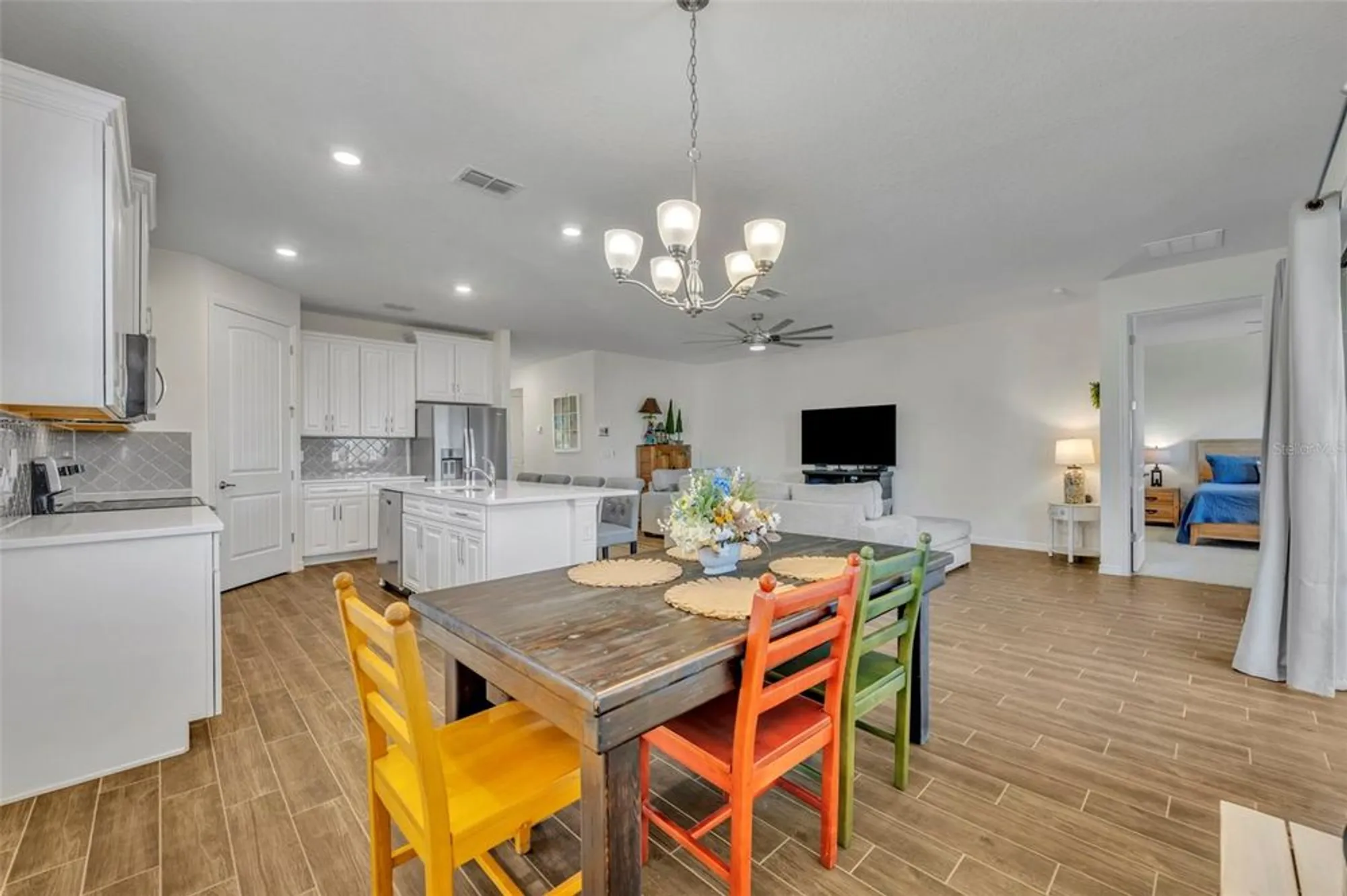 Property Slideshow image 19 of 54 | 17590 blazing star cir, Clermont, FL, 34714