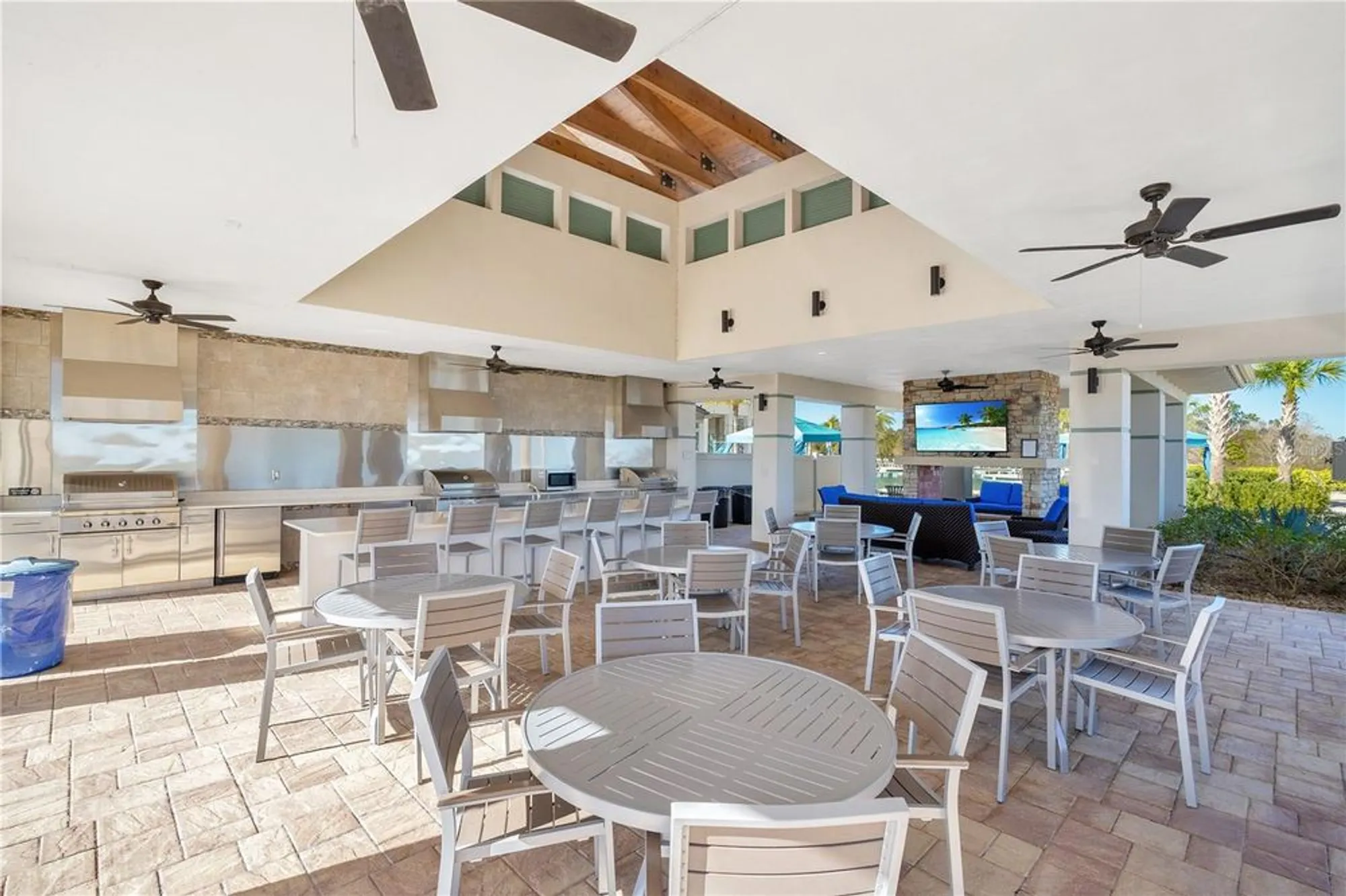 Property Slideshow image 32 of 41 | 5017 e fountainwood dr, Saint Cloud, FL, 34772