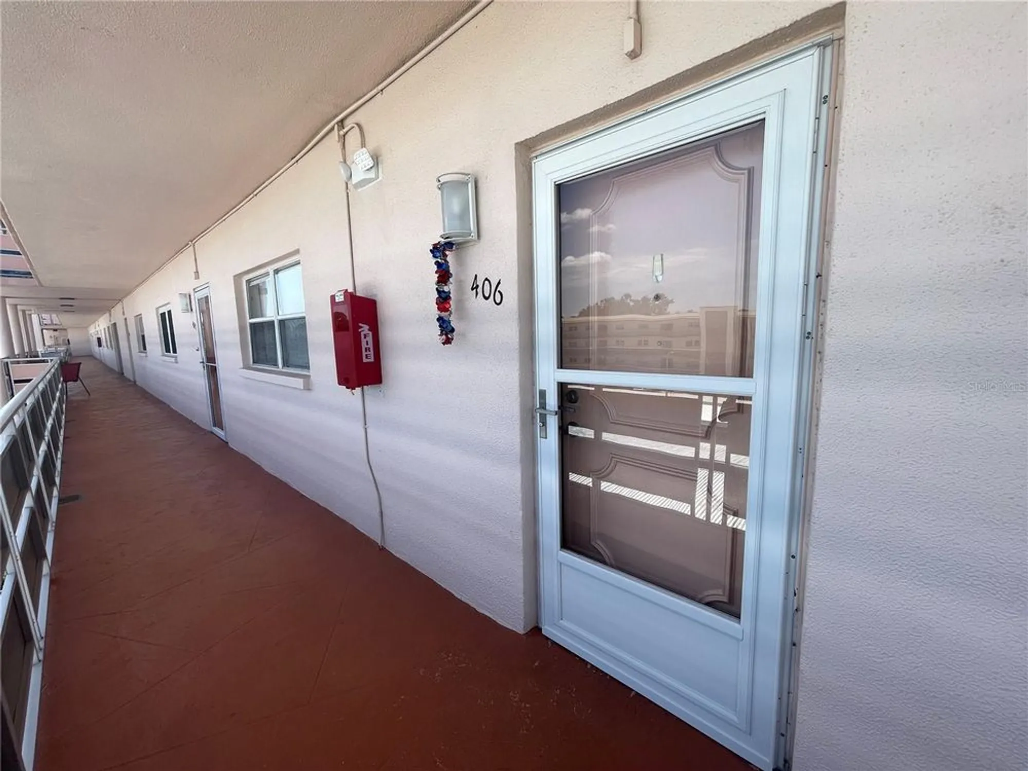 Property Slideshow image 17 of 73 | 5623 80th st n unit 406, Saint Petersburg, FL, 33709