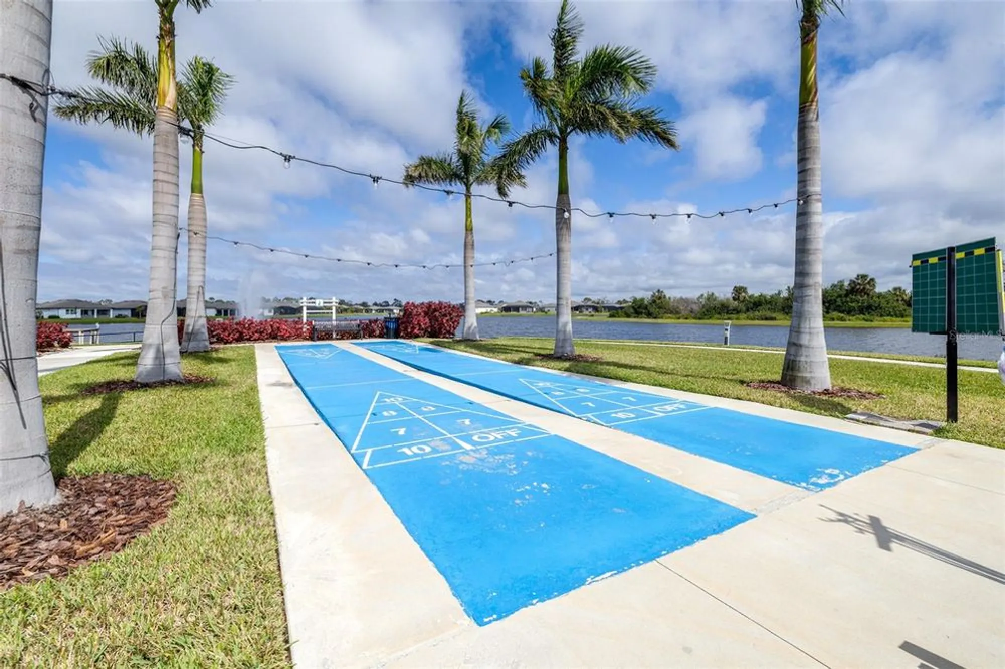 Property Slideshow image 56 of 81 | 8435 ocean tides cv, Parrish, FL, 34219